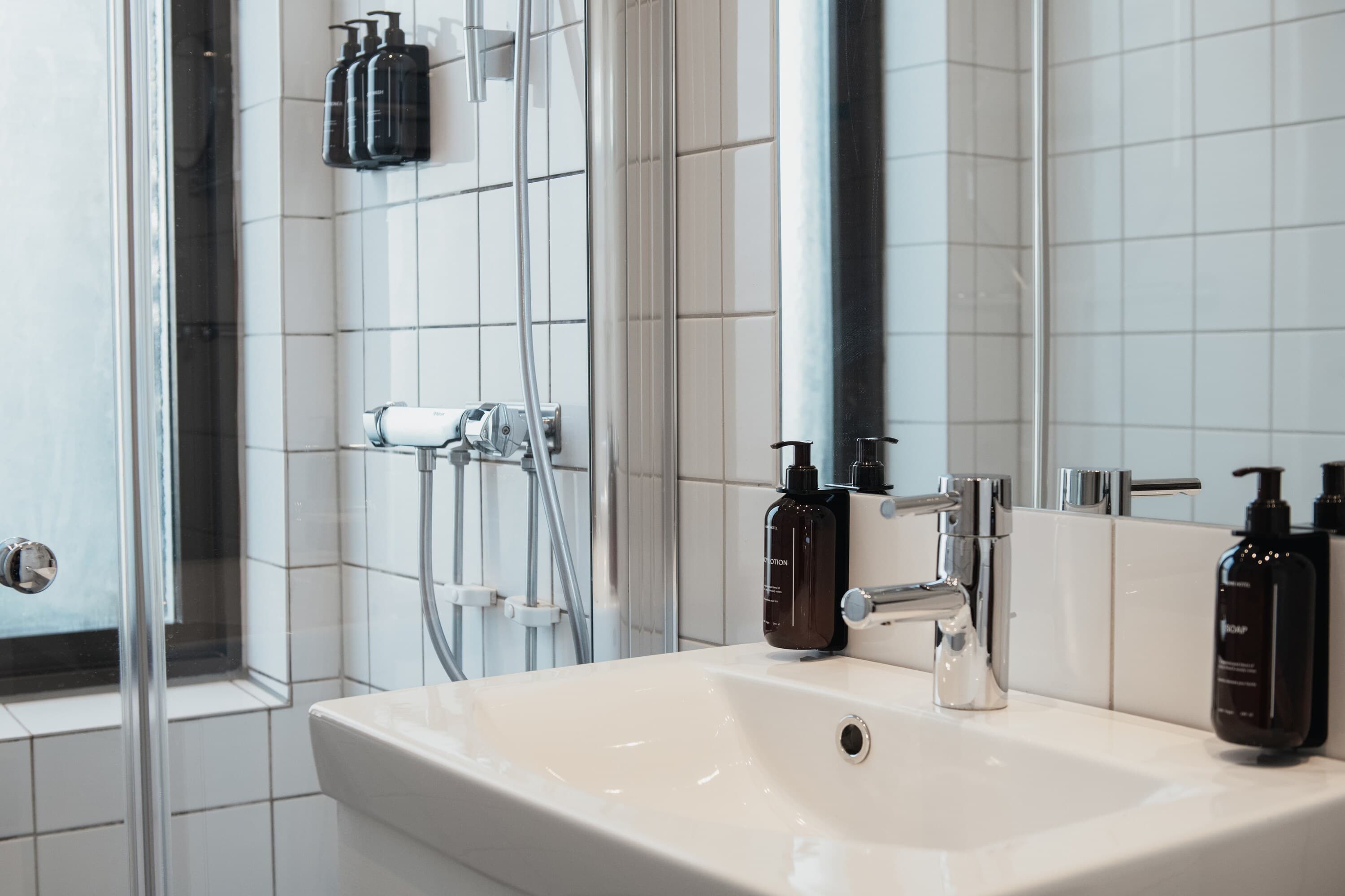 Home Hotel Wellington — 15