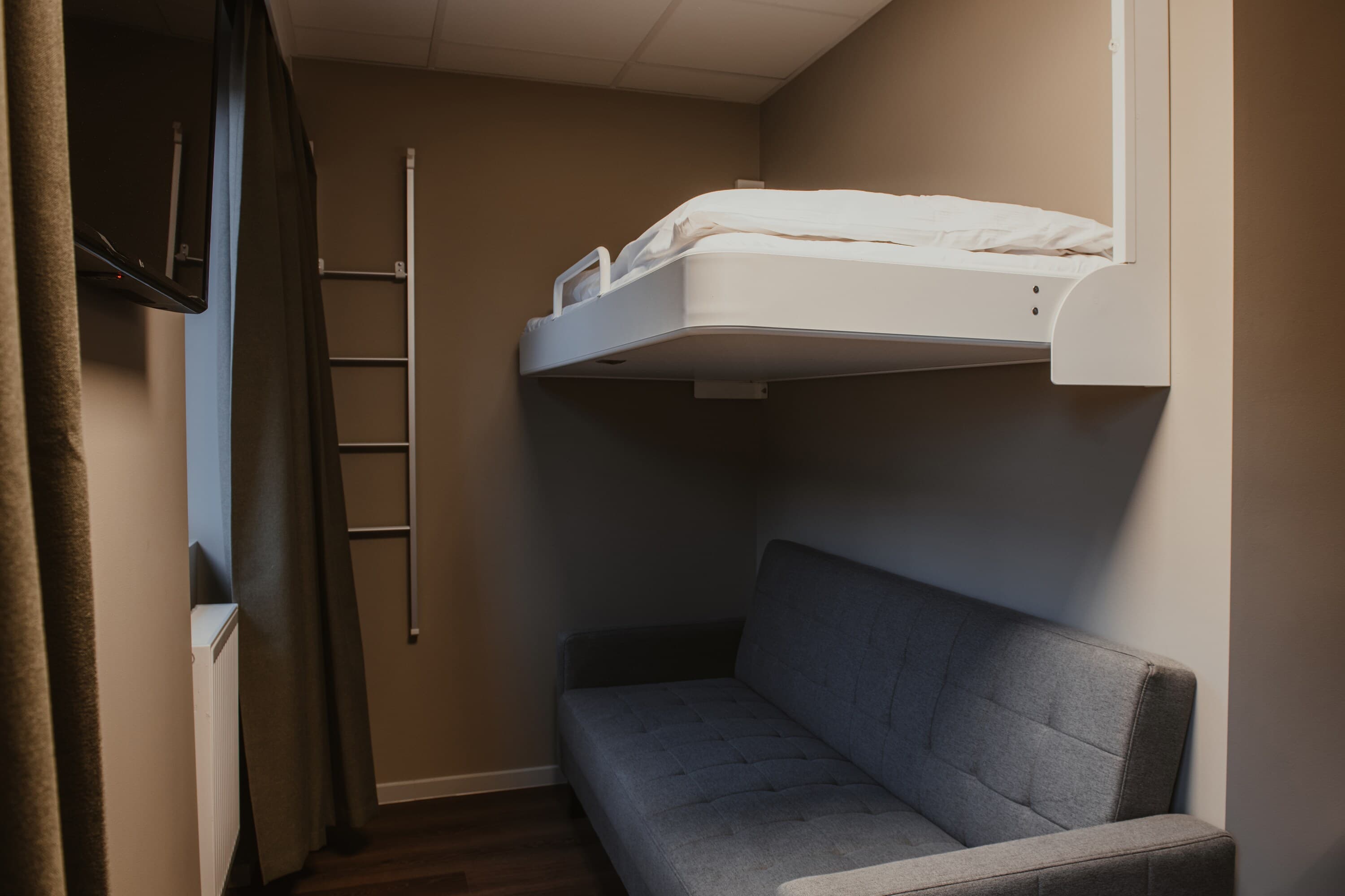 Home Hotel Bristol - Image 5
