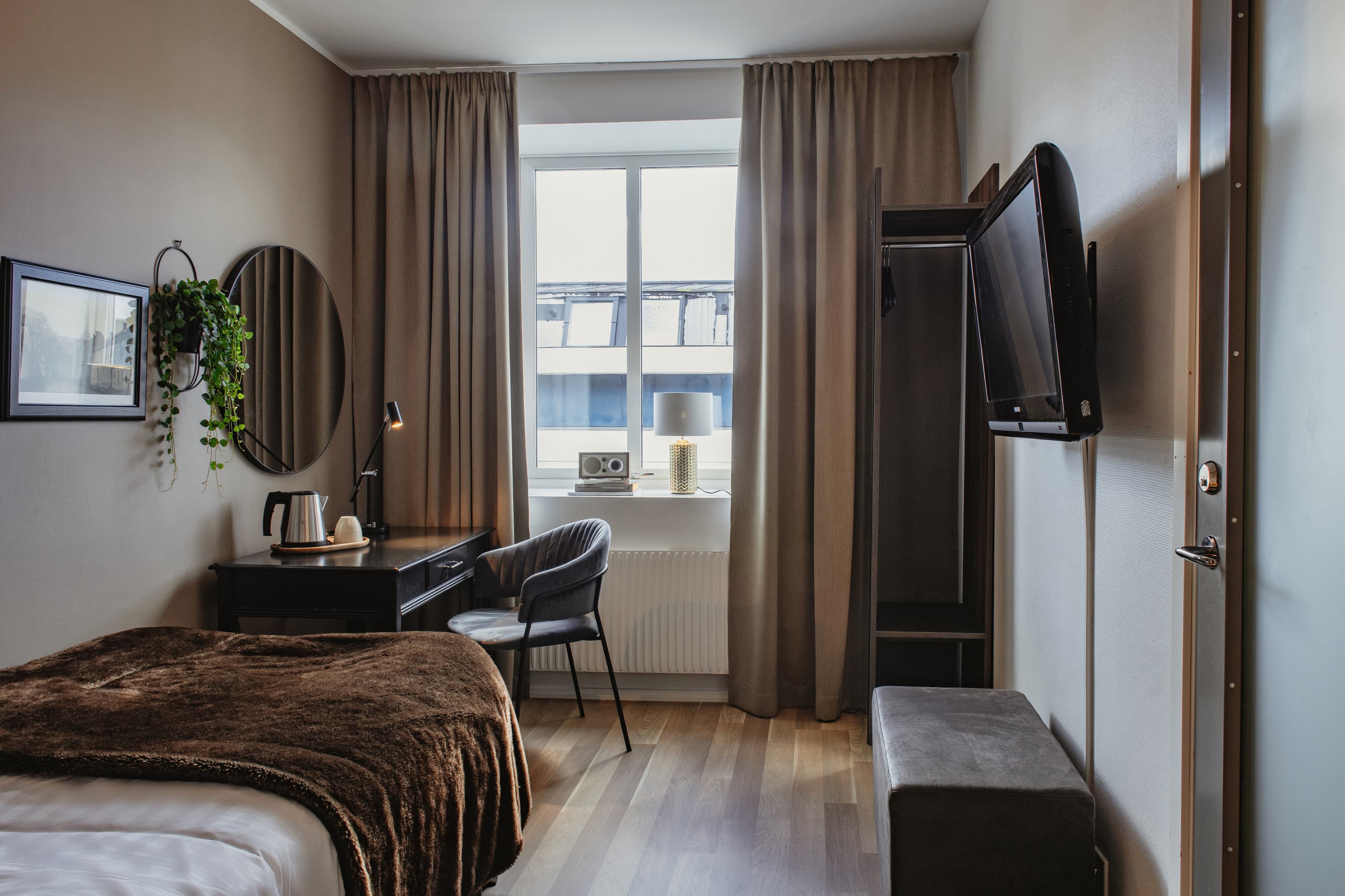Home Hotel Cardinal — 10