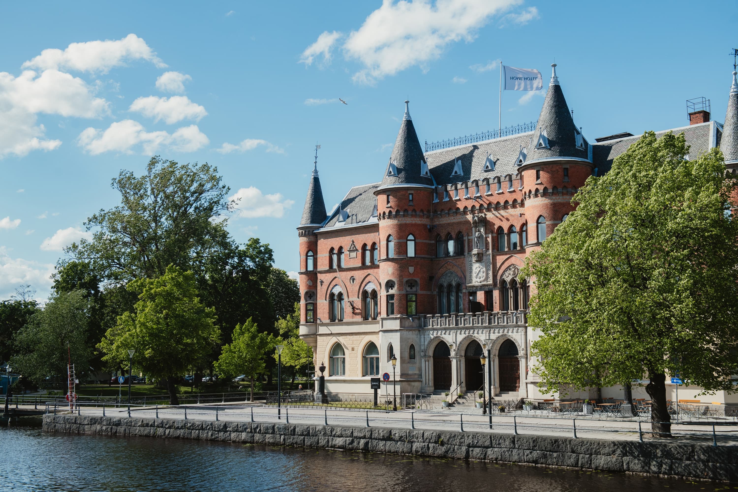 Home Hotel Borgen