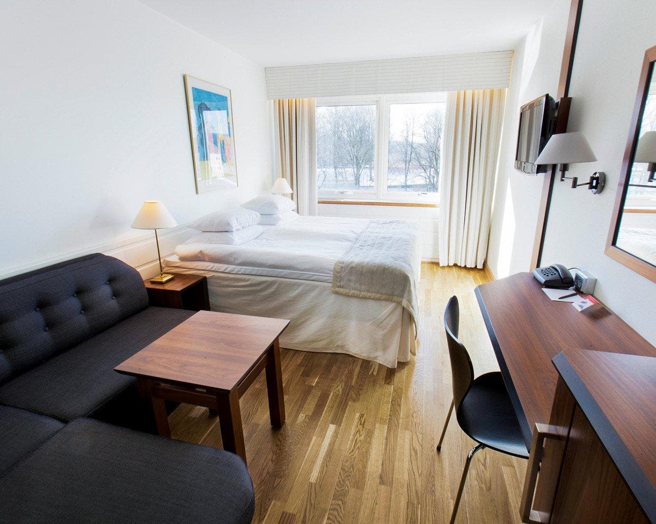 Quality Hotel Grand Boras - Image 2