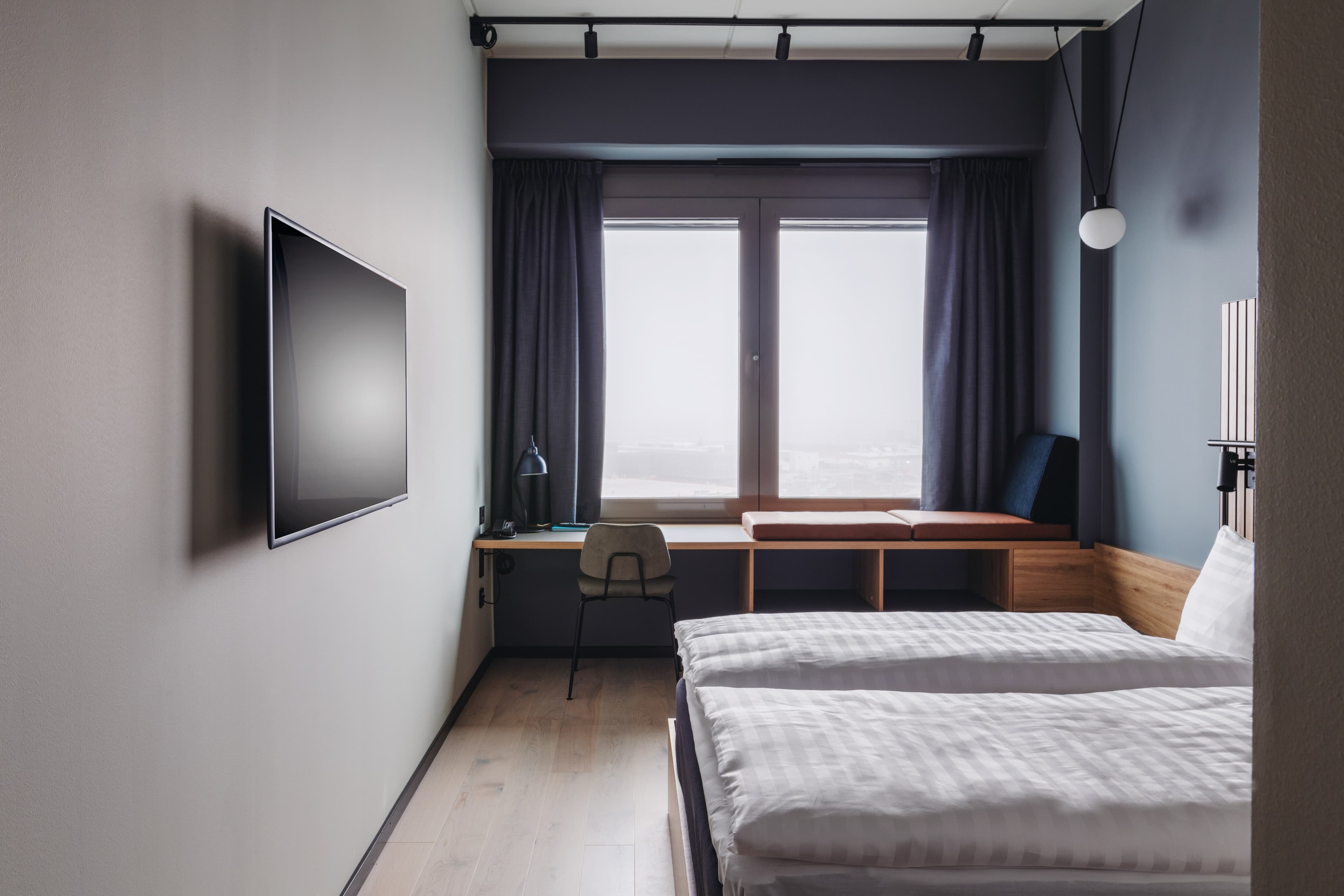 Comfort Hotel Arlanda Airport Terminal - Image 3