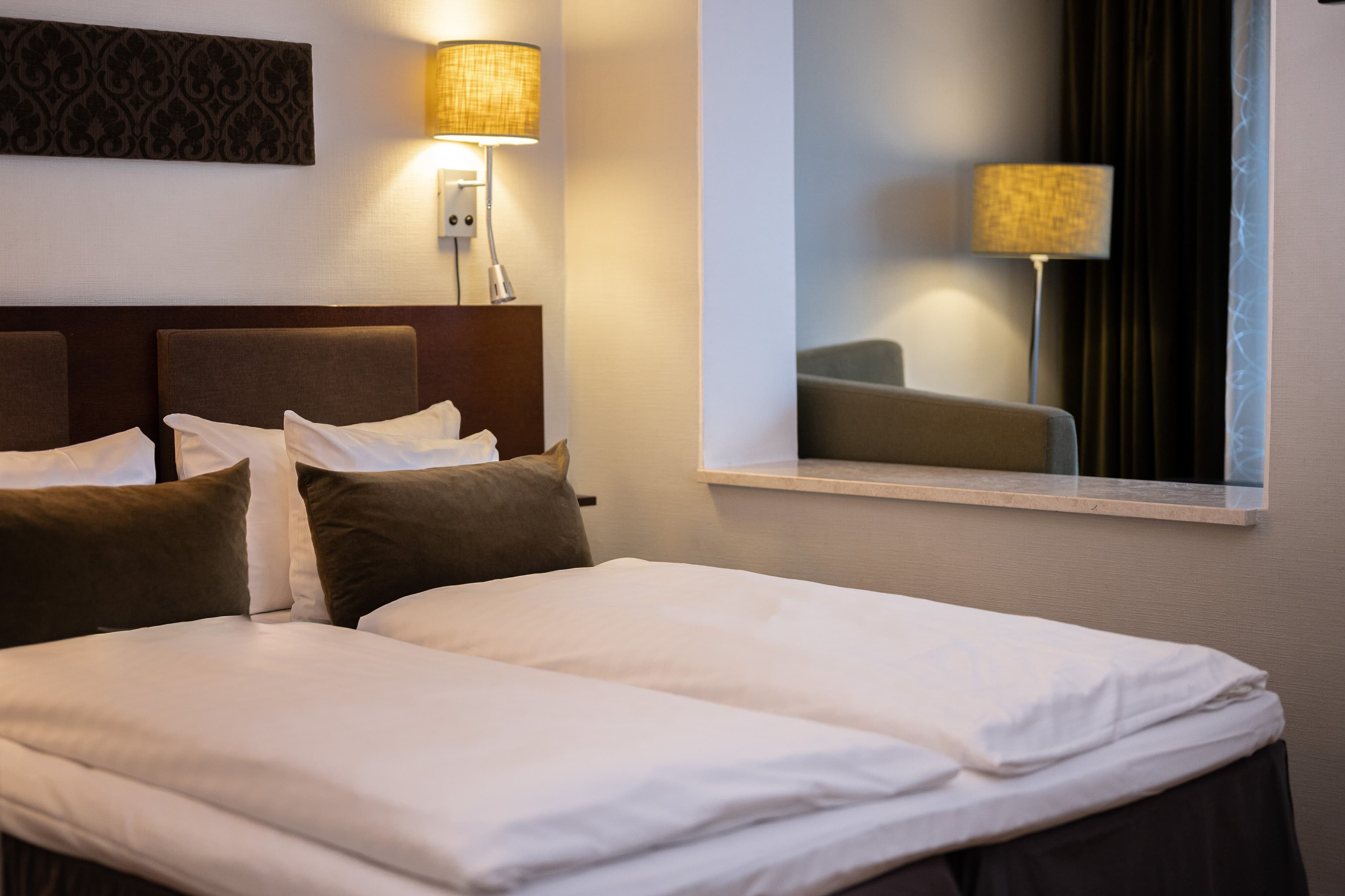 Quality Hotel Carlia - Image 2