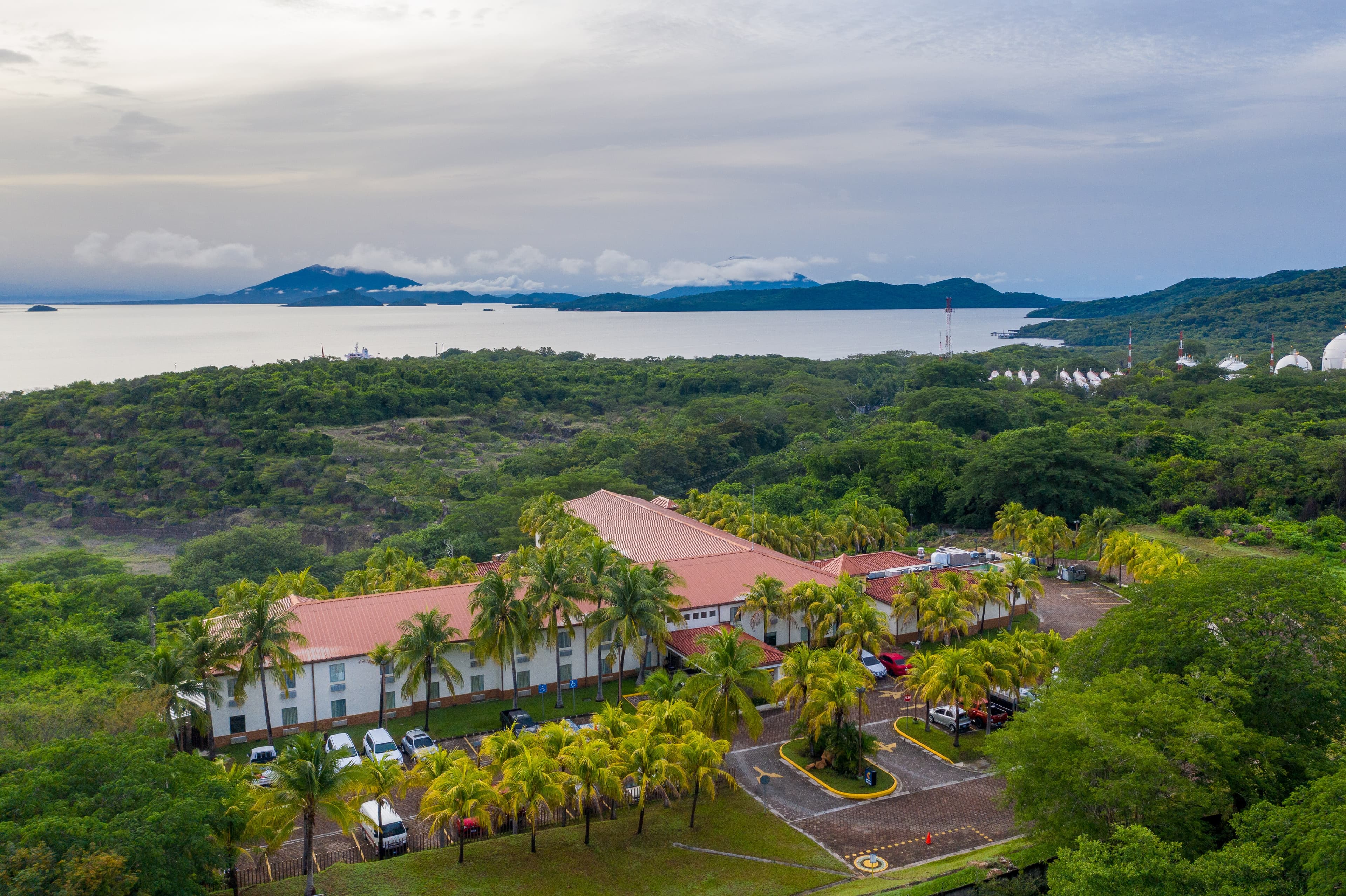 Comfort Inn Real La Union - Image 1