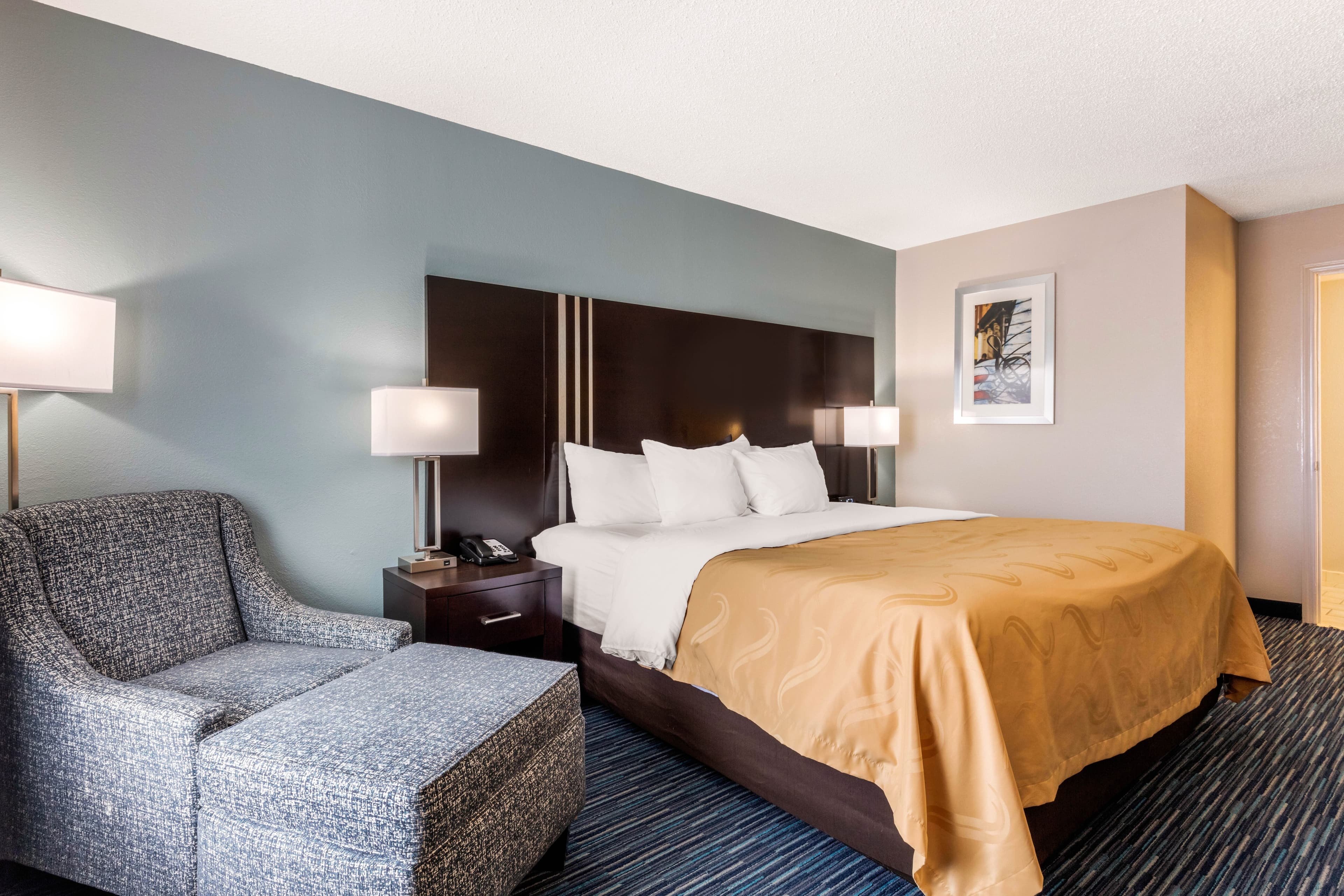 Quality Inn Gordonsville - Image 2