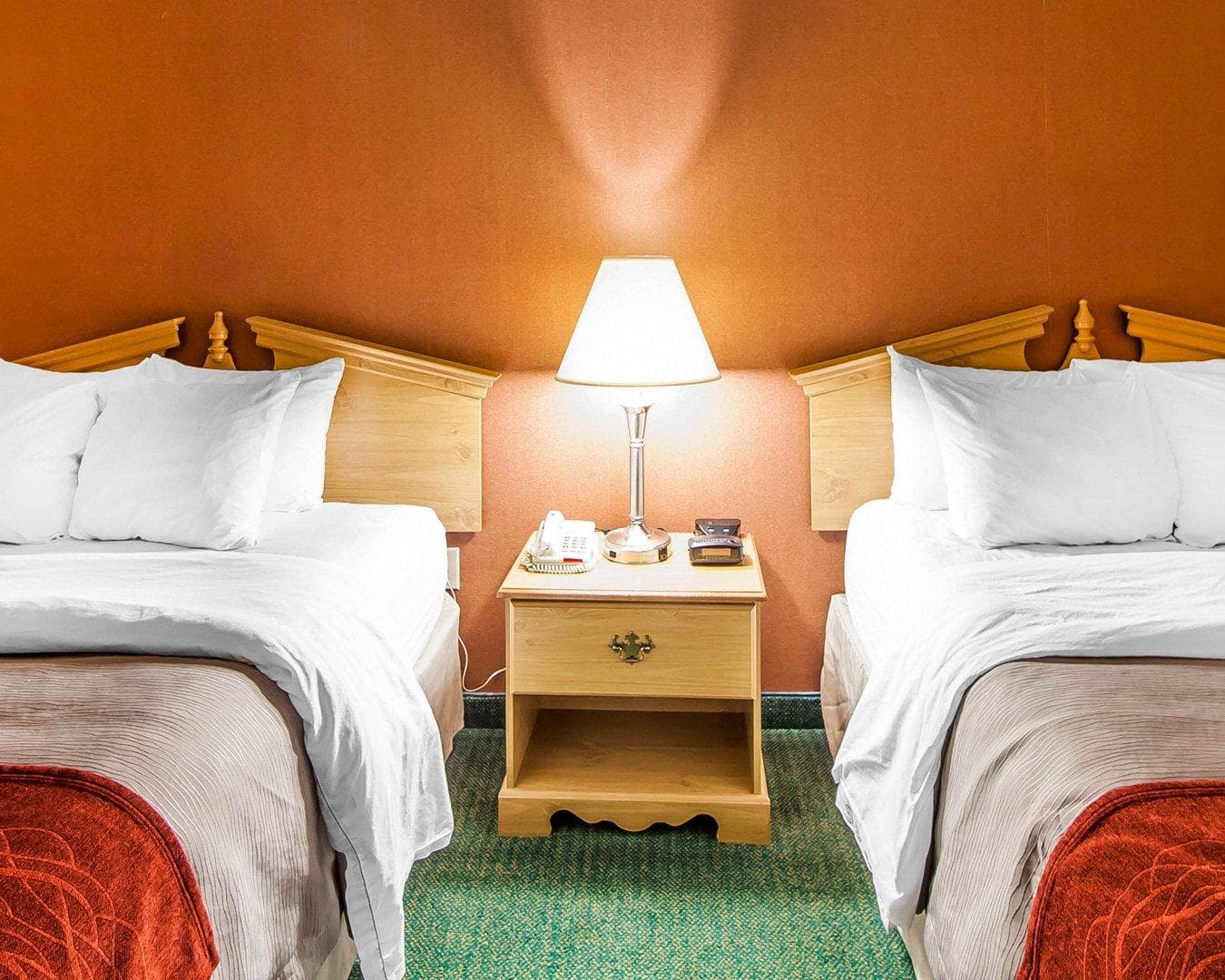 Econo Lodge Newport Smoky Mountains Gateway — 6