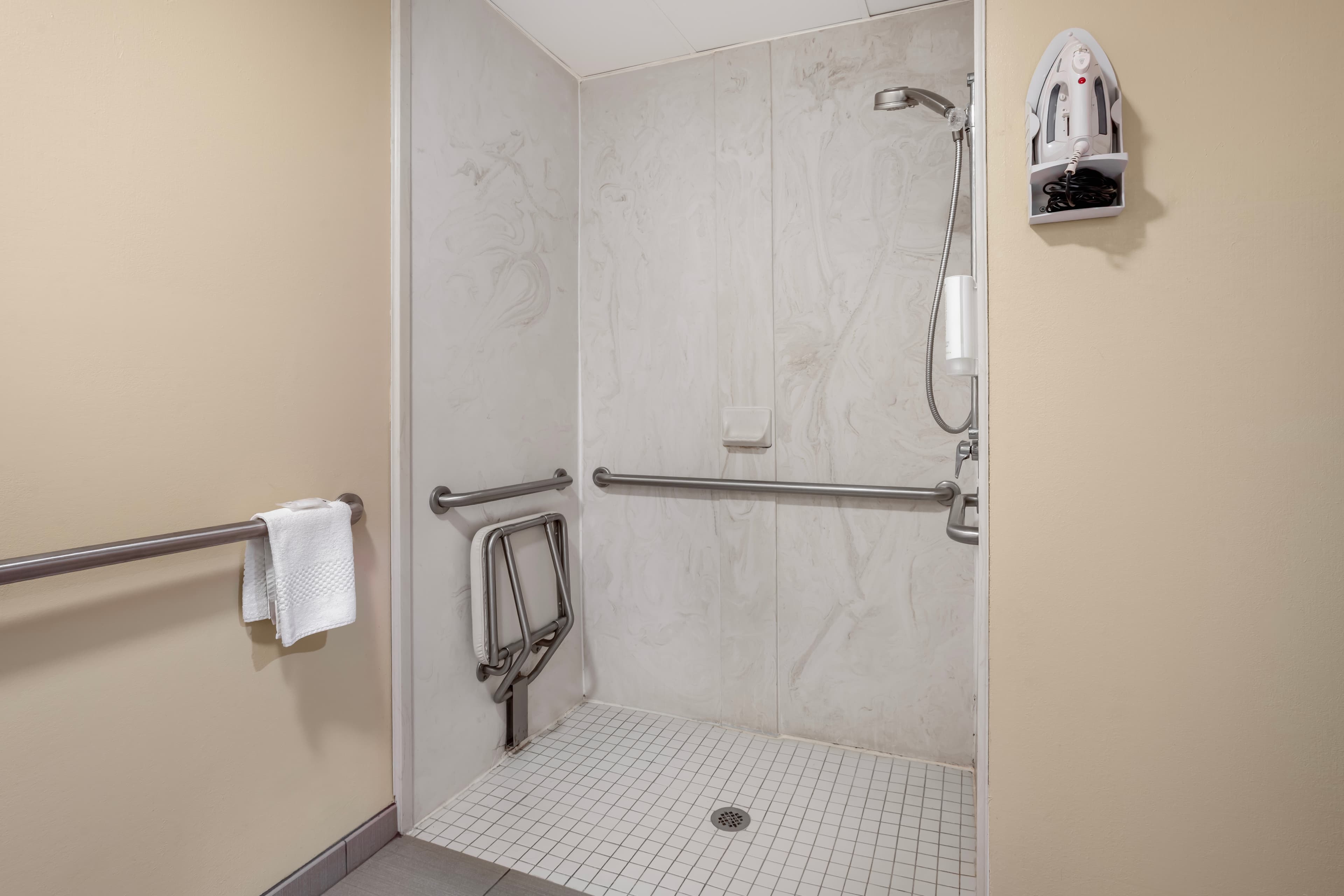 Econo Lodge Newport Smoky Mountains Gateway — 6