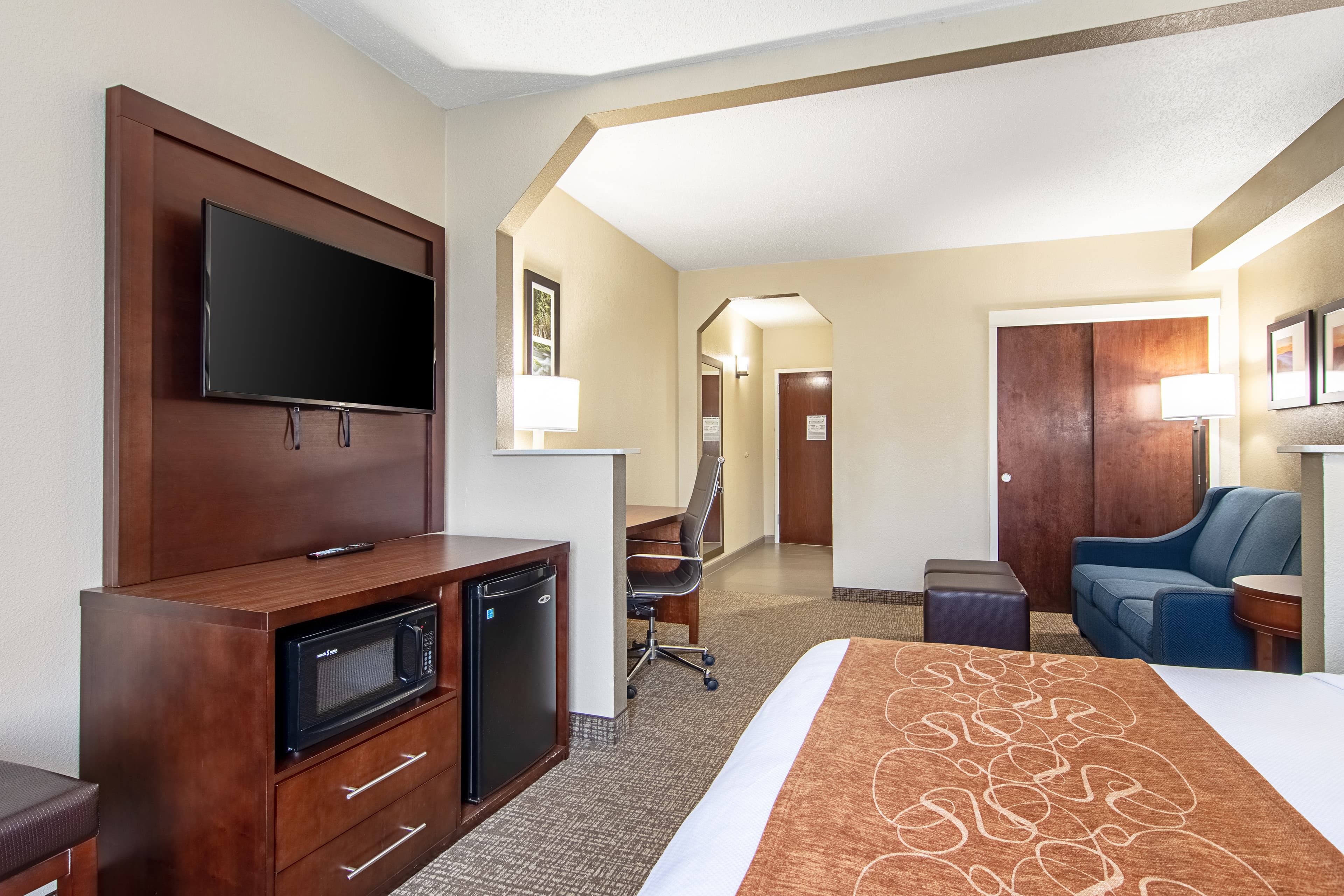 Comfort Suites Knoxville Airport — 7