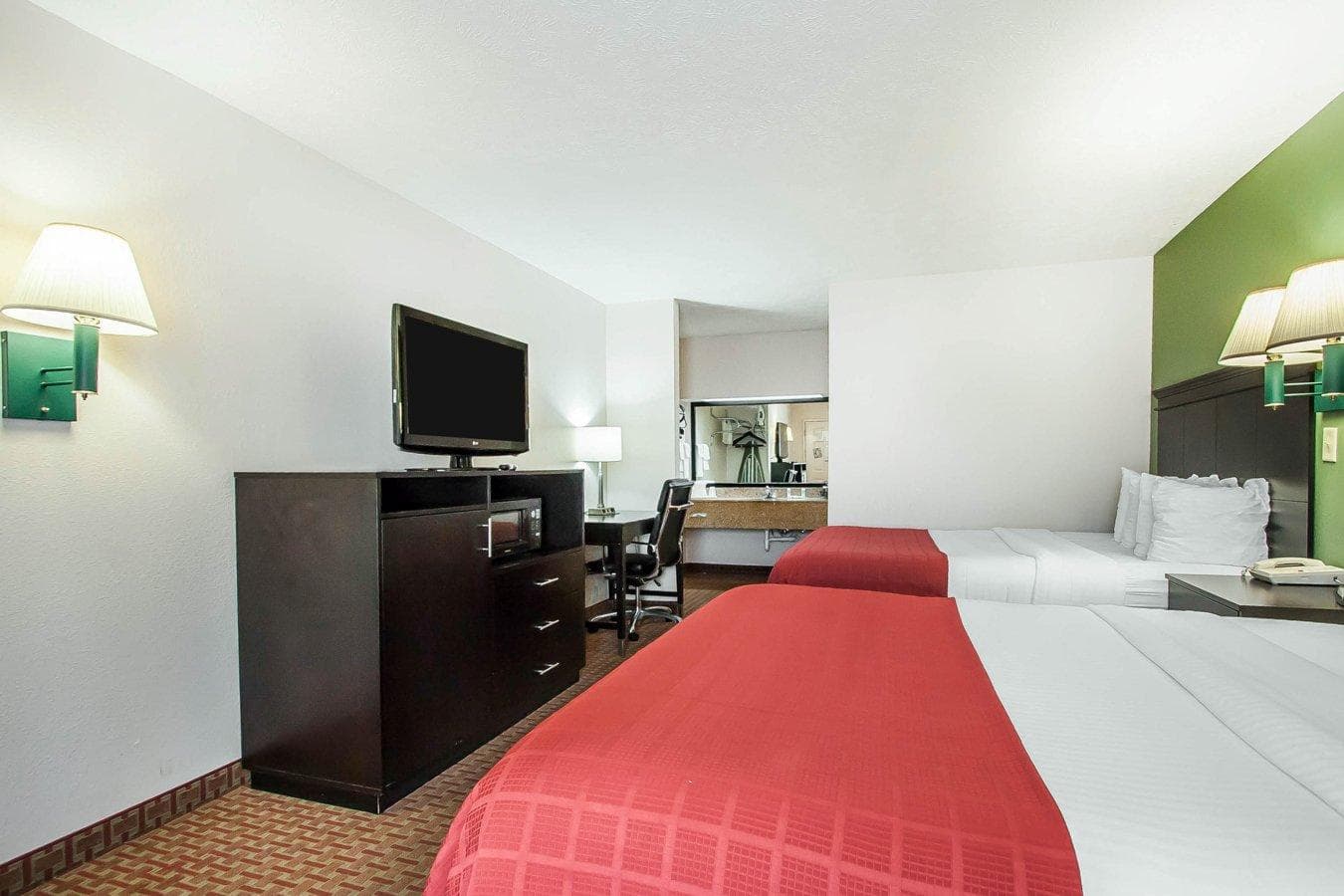 Quality Inn Savannah South — 16