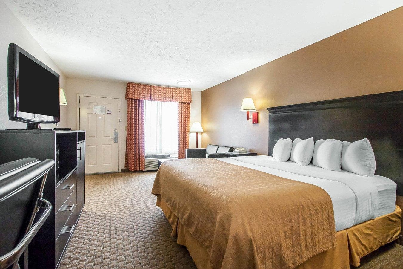 Quality Inn Savannah South - Image 2