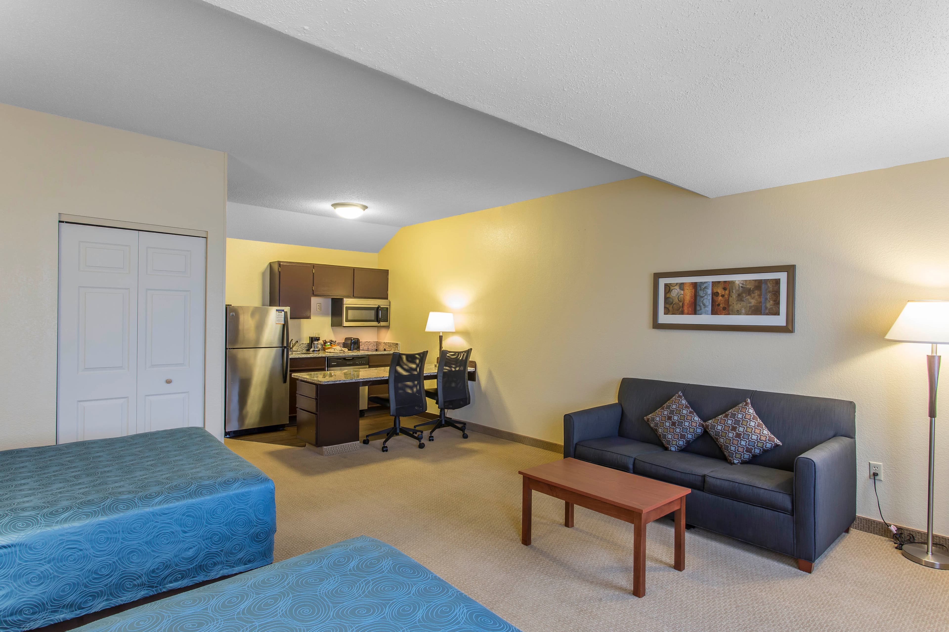 MainStay Suites Brentwood-Nashville - Image 3