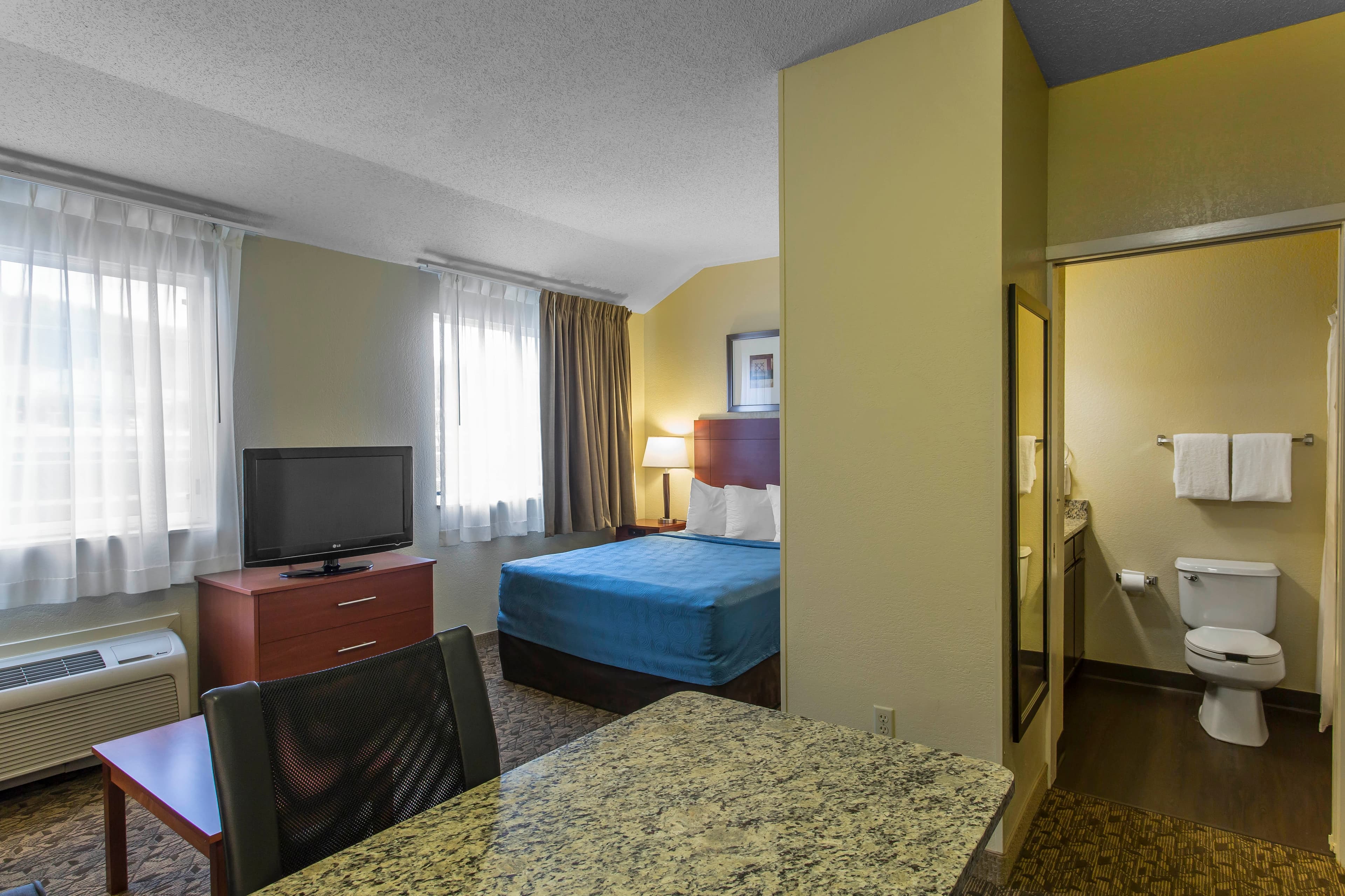 MainStay Suites Brentwood-Nashville — 25