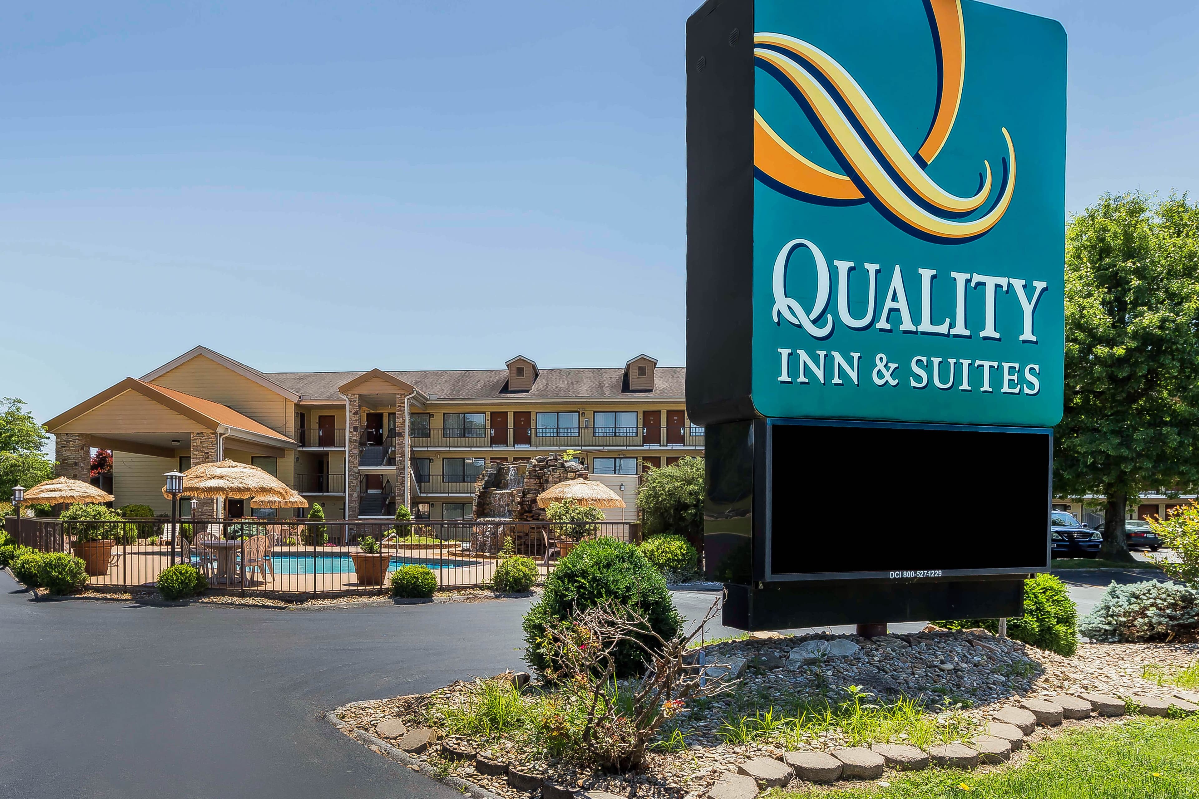 Quality Inn & Suites Sevierville - Pigeon Forge - Image 1