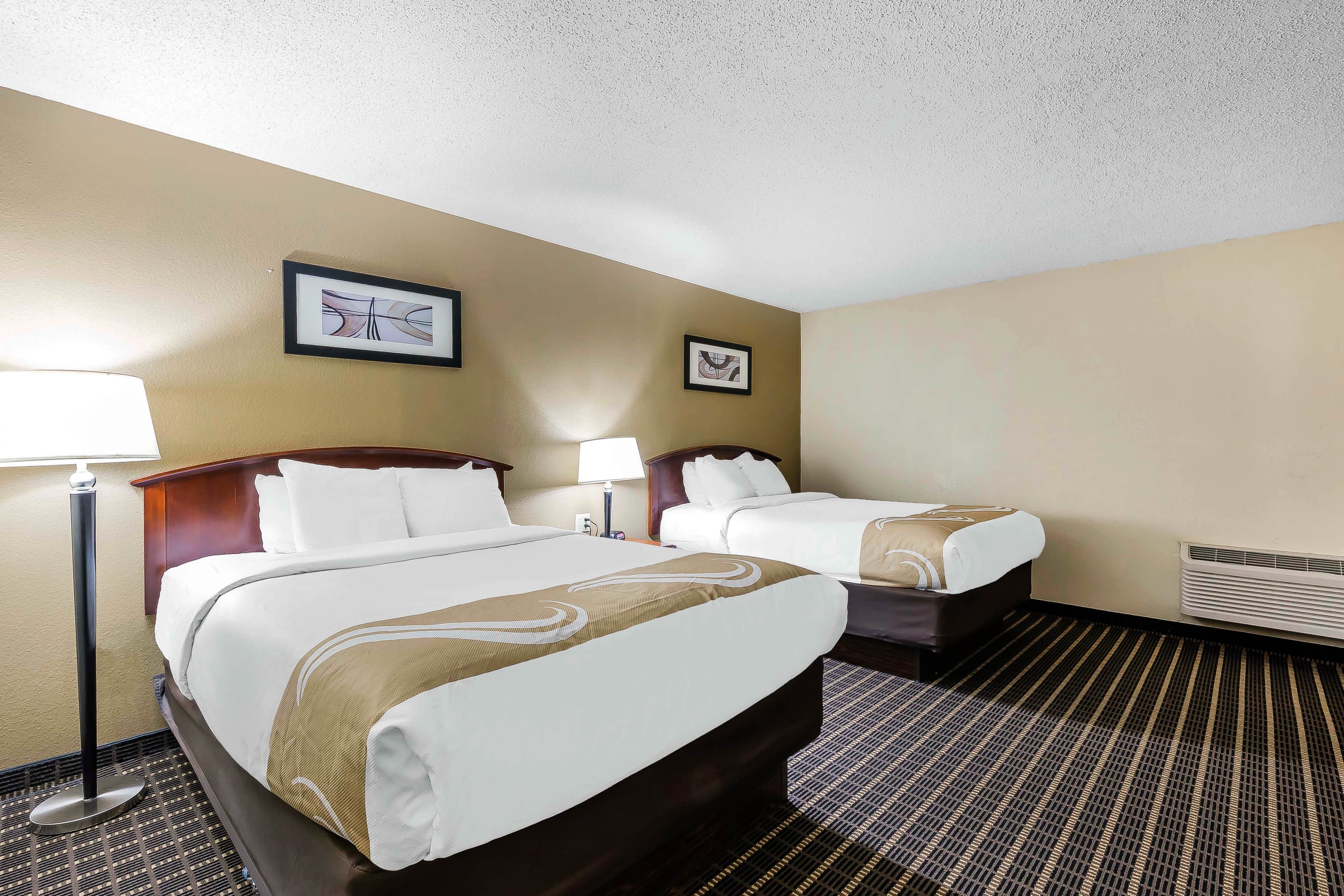 Quality Inn & Suites Sevierville - Pigeon Forge — 9