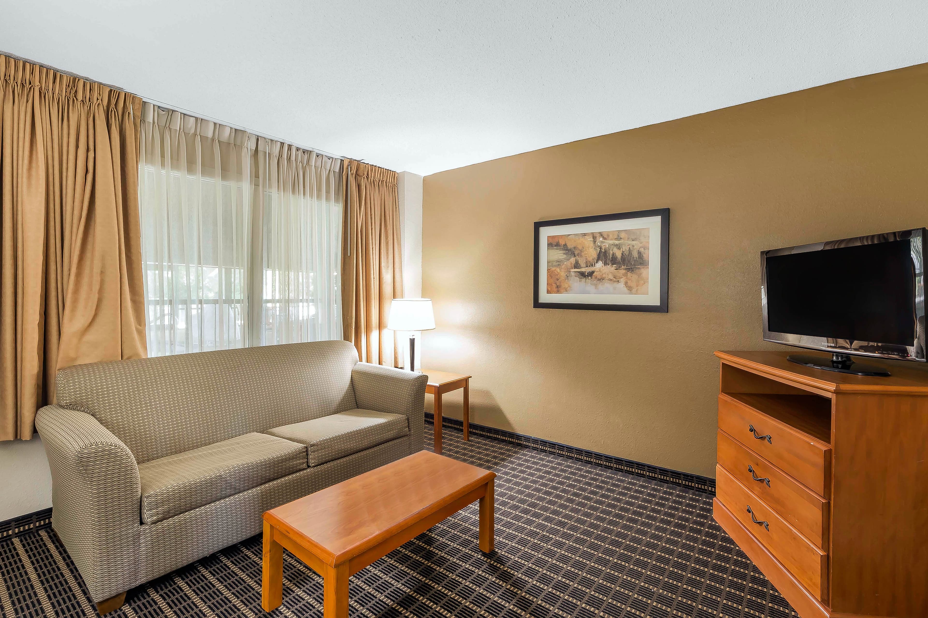 Quality Inn & Suites Sevierville - Pigeon Forge — 21