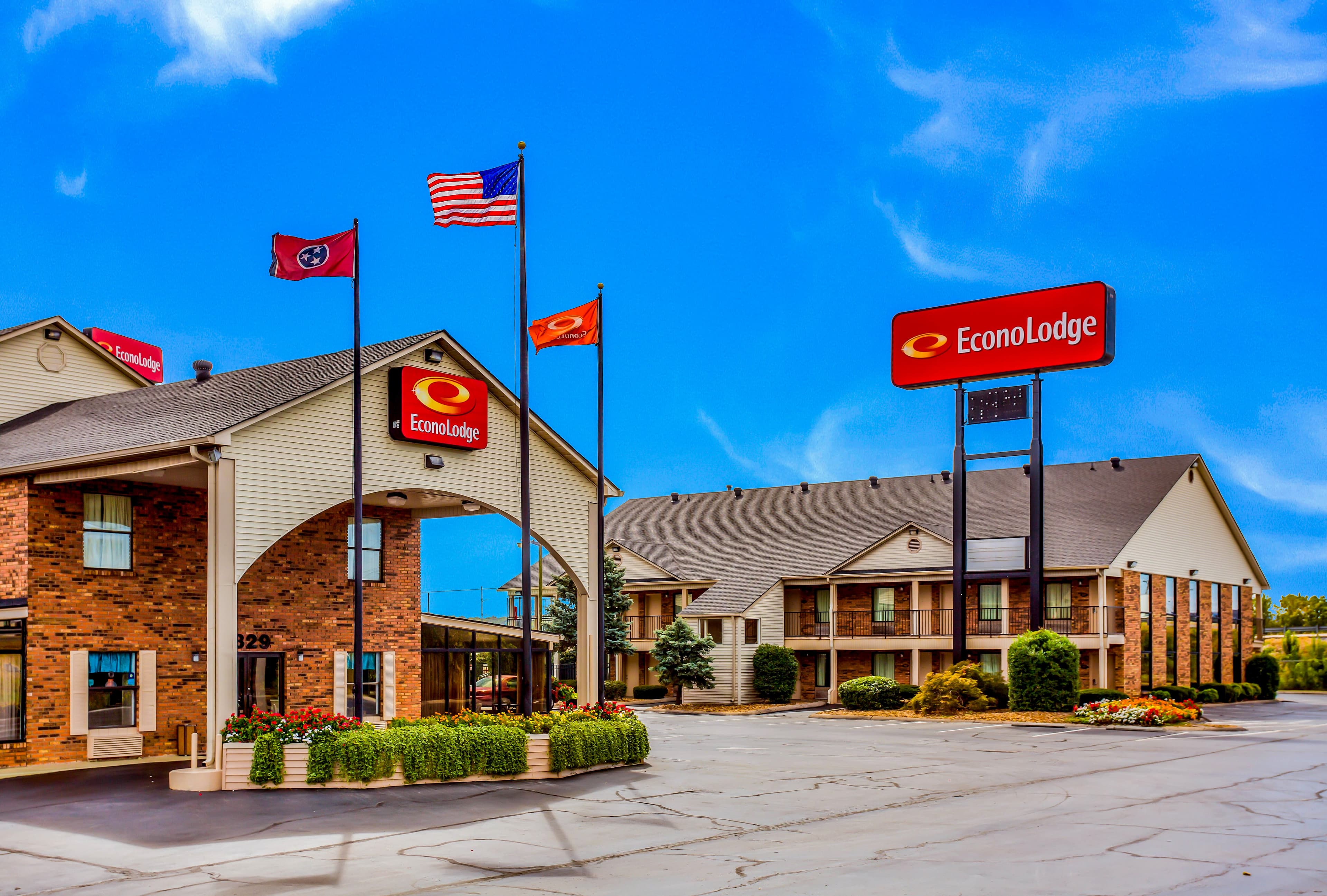 Econo Lodge Lebanon - Image 1