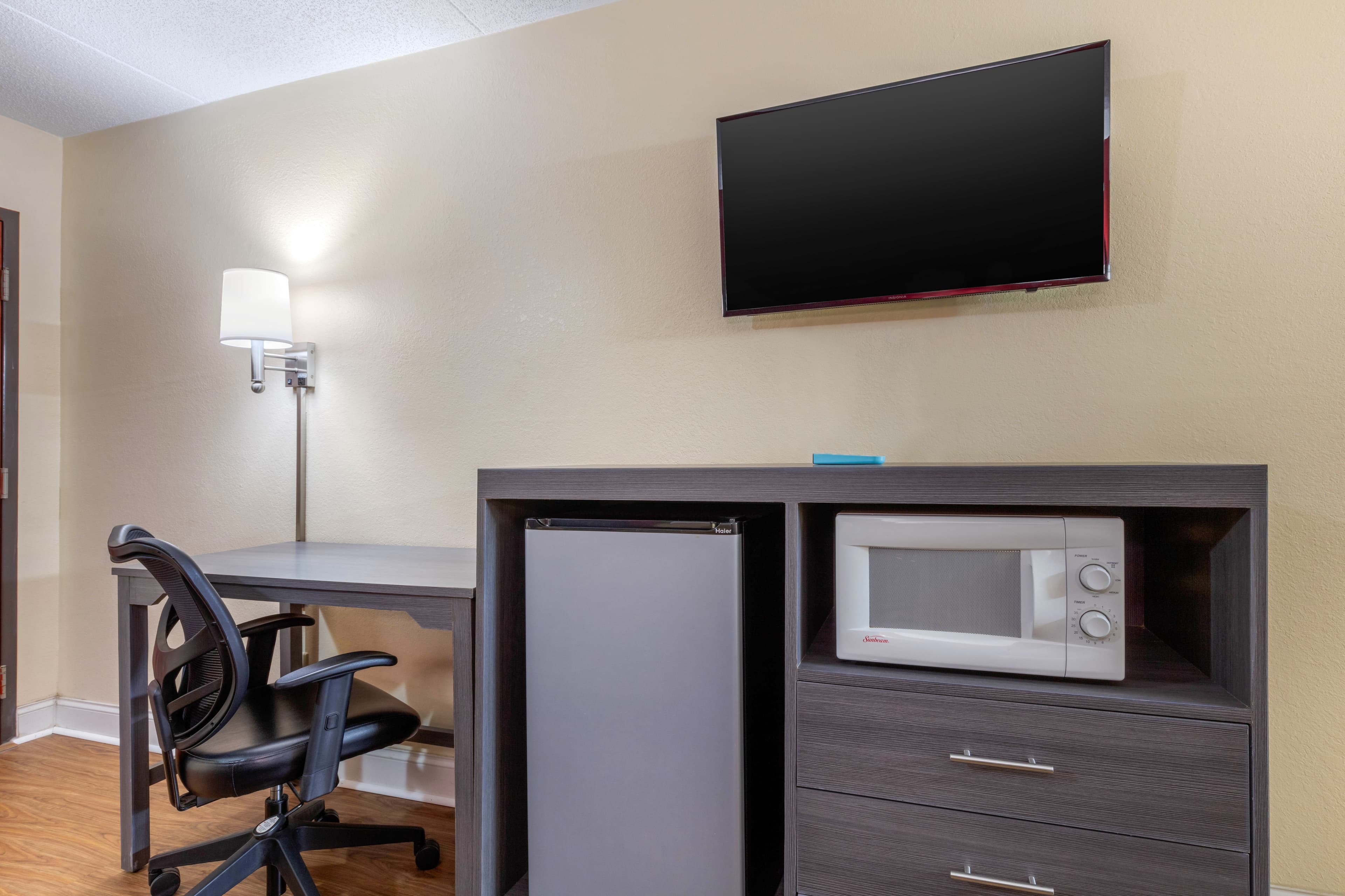 Econo Lodge Chattanooga Northeast - Ooltewah — 10