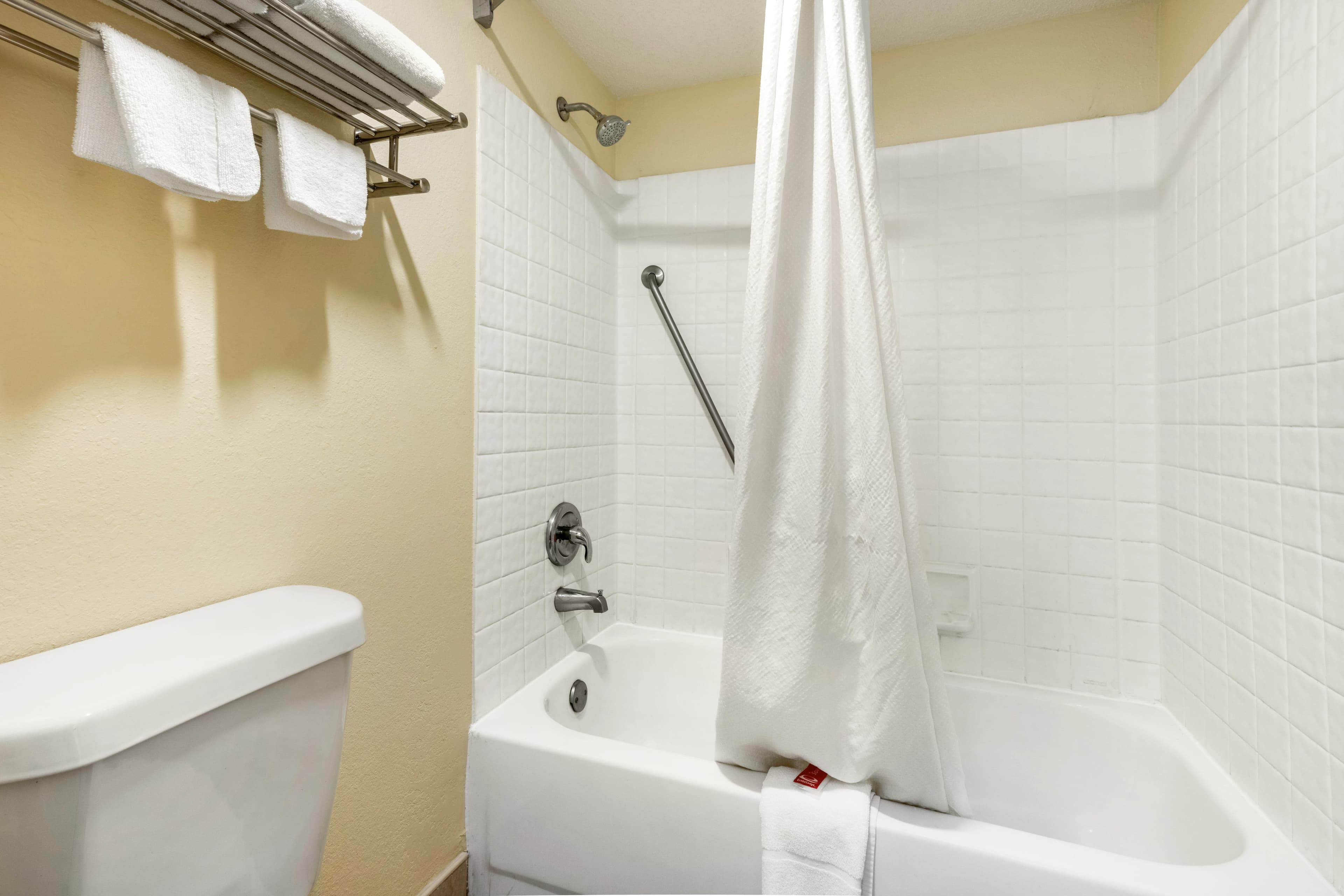 Econo Lodge Chattanooga Northeast - Ooltewah — 13