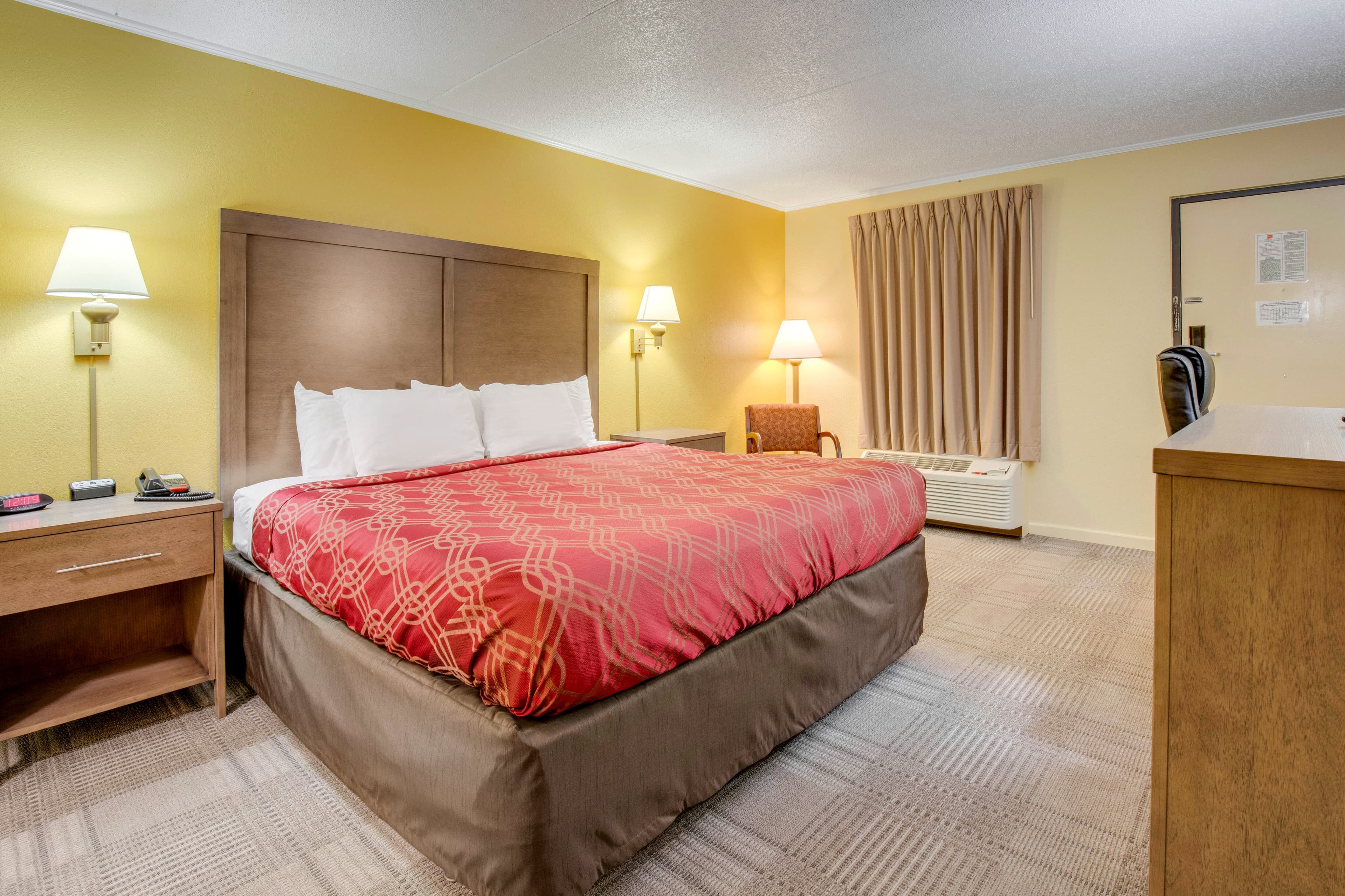 Econo Lodge Lenoir City - Knoxville Area - Image 4