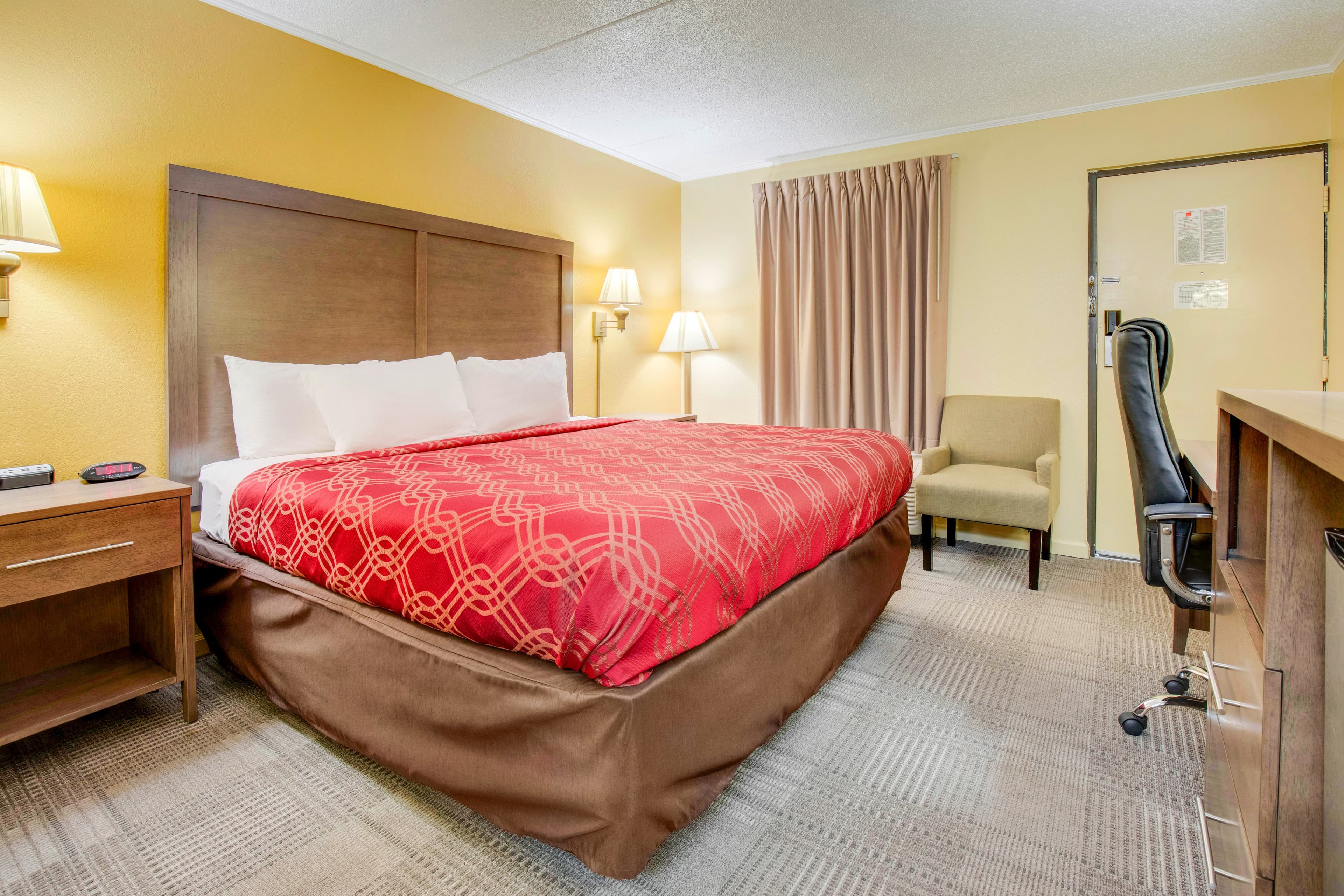 Econo Lodge Lenoir City - Knoxville Area — 9