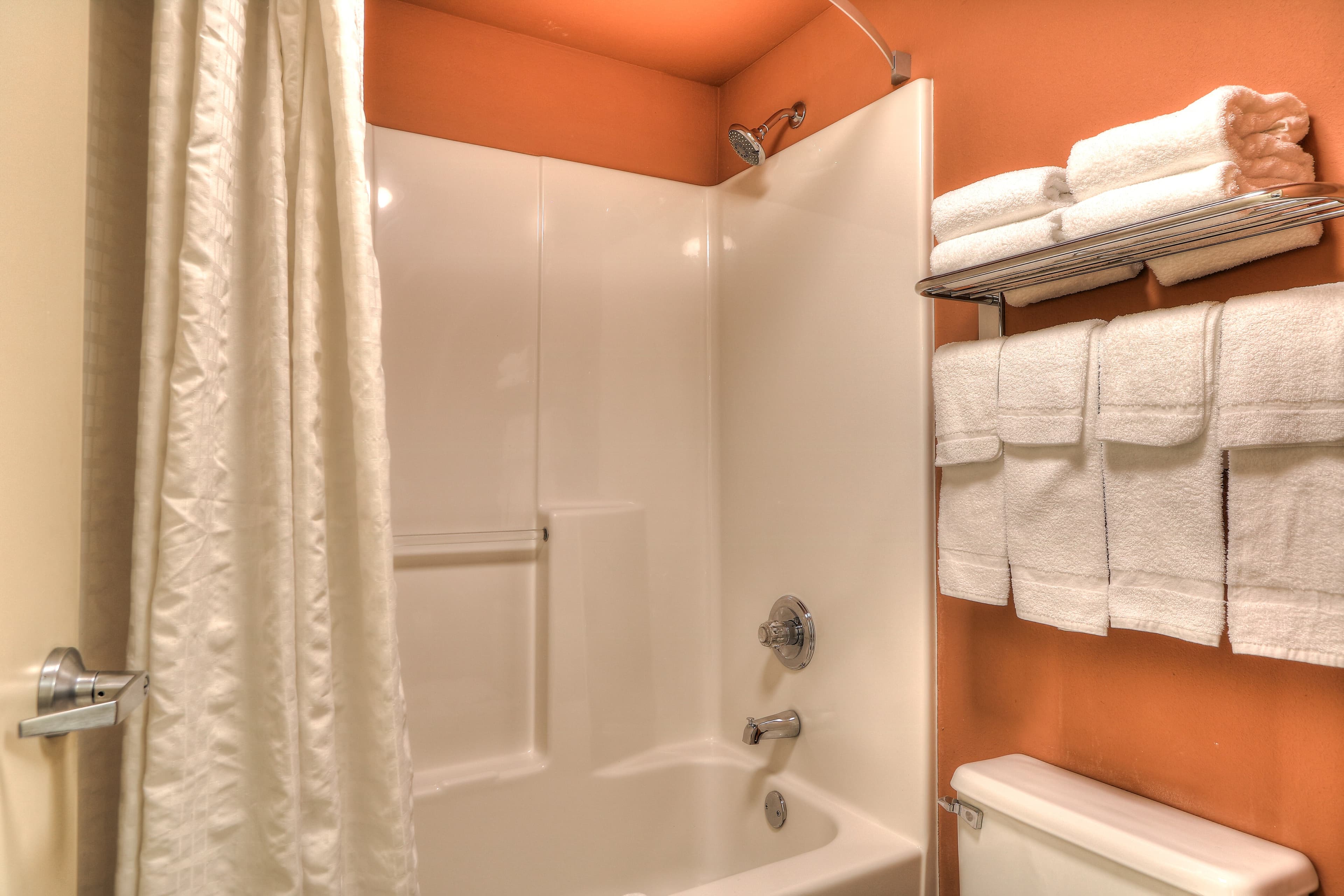 Econo Lodge Pigeon Forge Riverside — 46