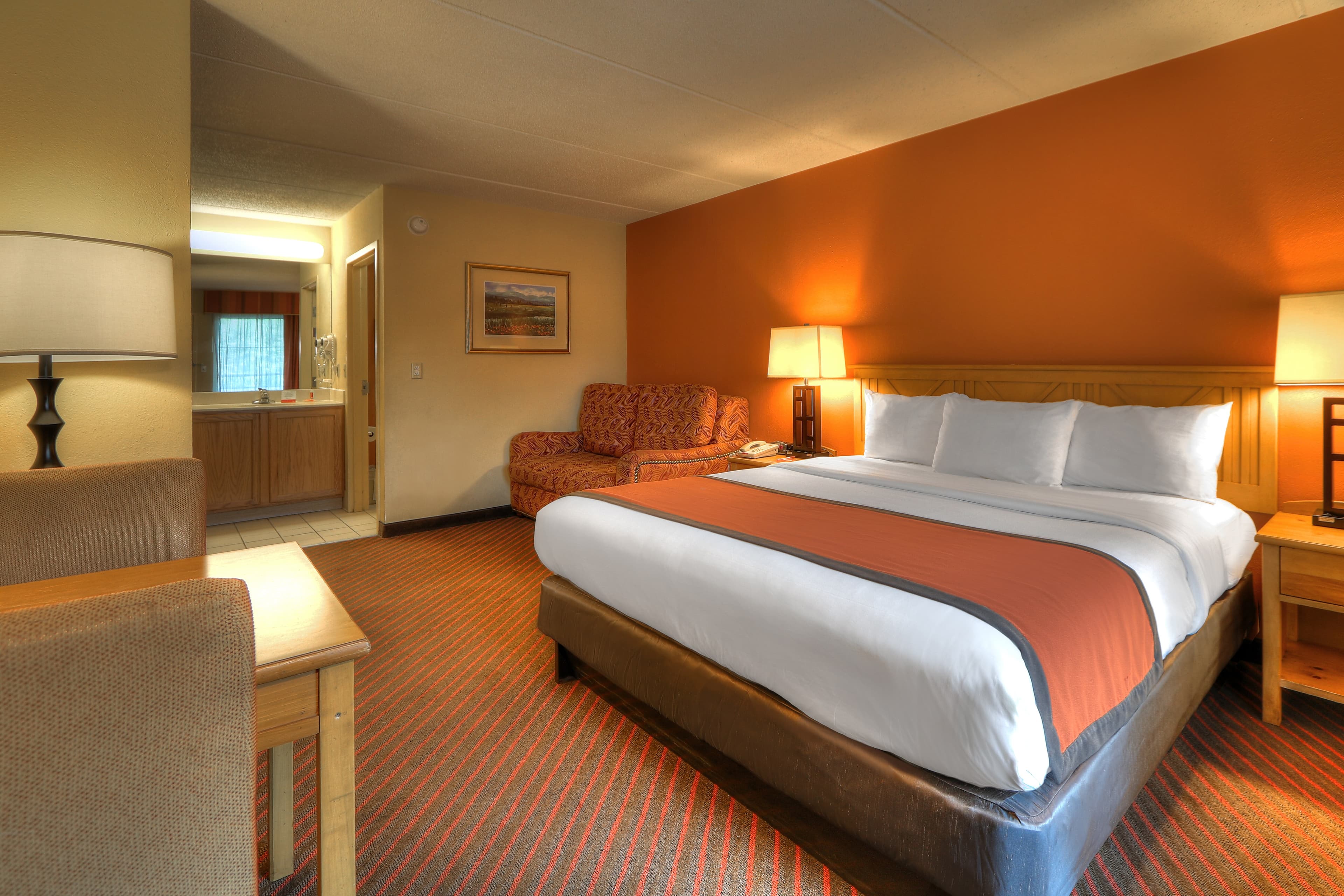 Econo Lodge Pigeon Forge Riverside — 47