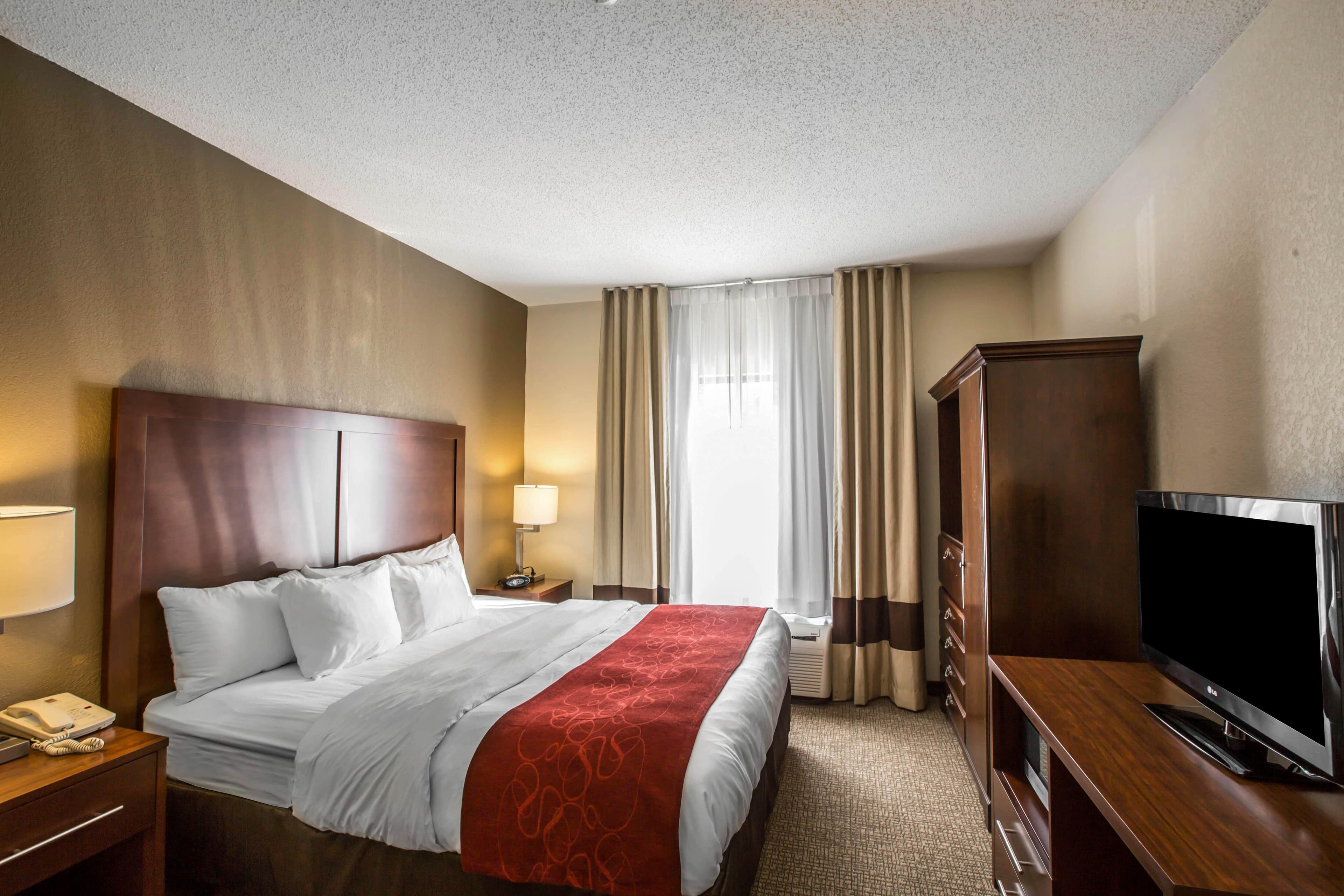 Quality Suites Morristown West - Image 3