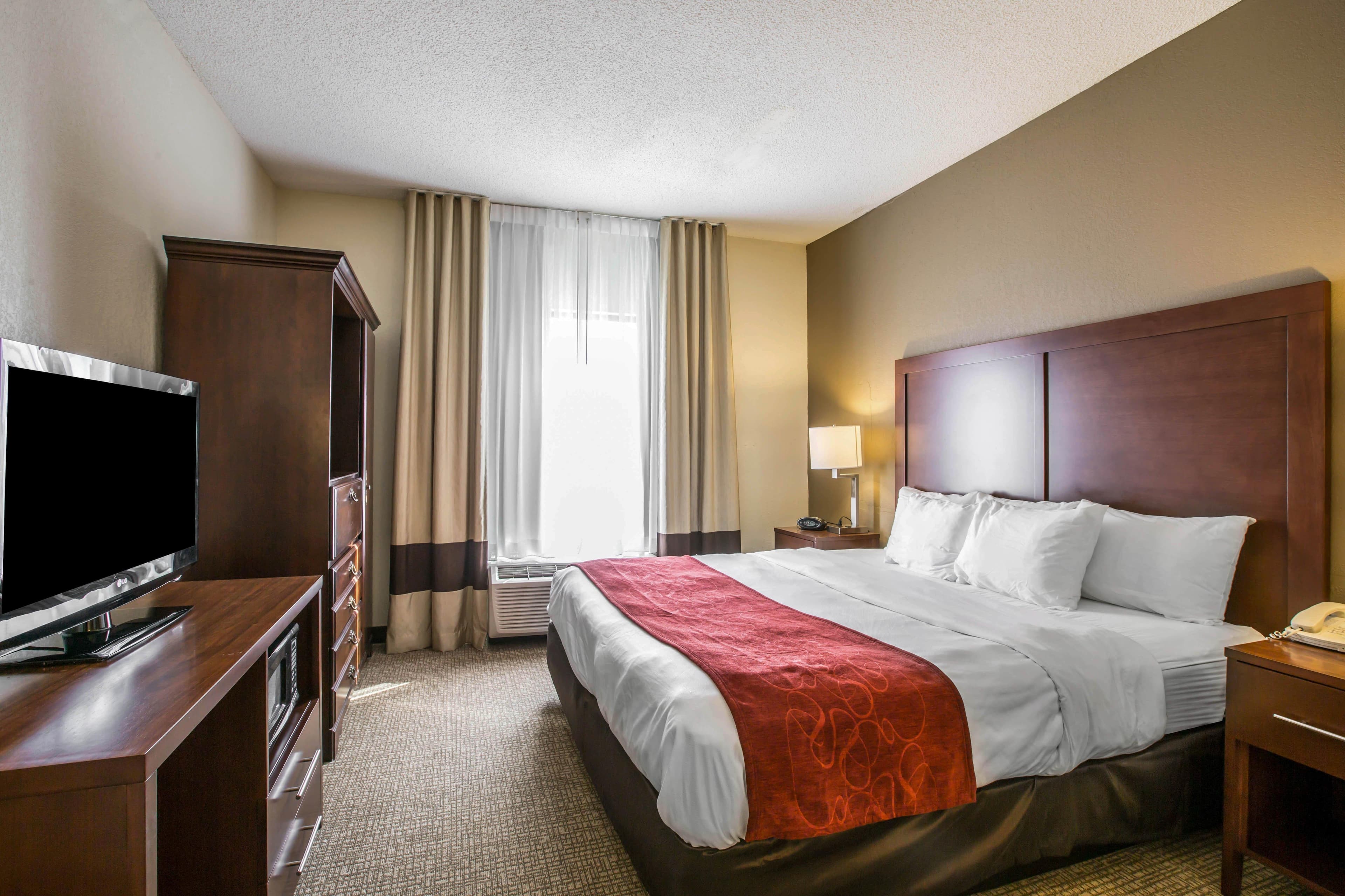 Quality Suites Morristown West — 10