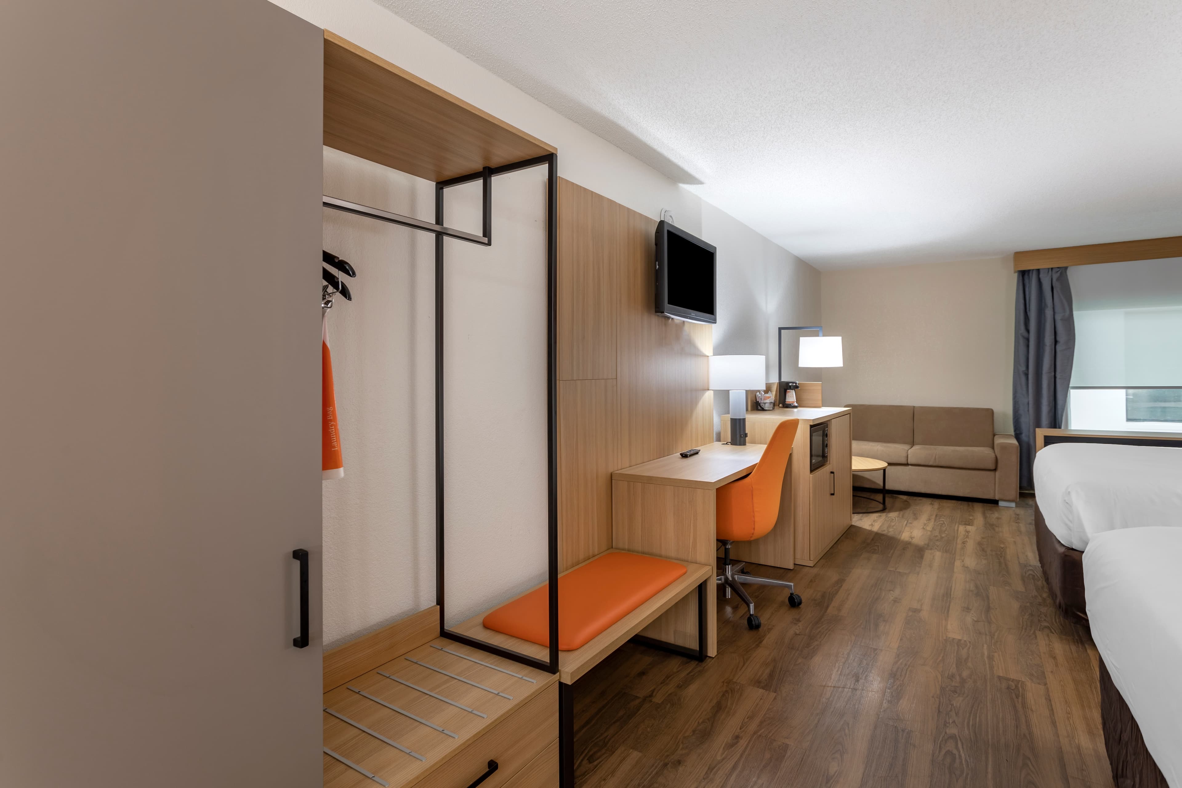 Comfort Inn & Suites Nashville Downtown - Stadium — 18