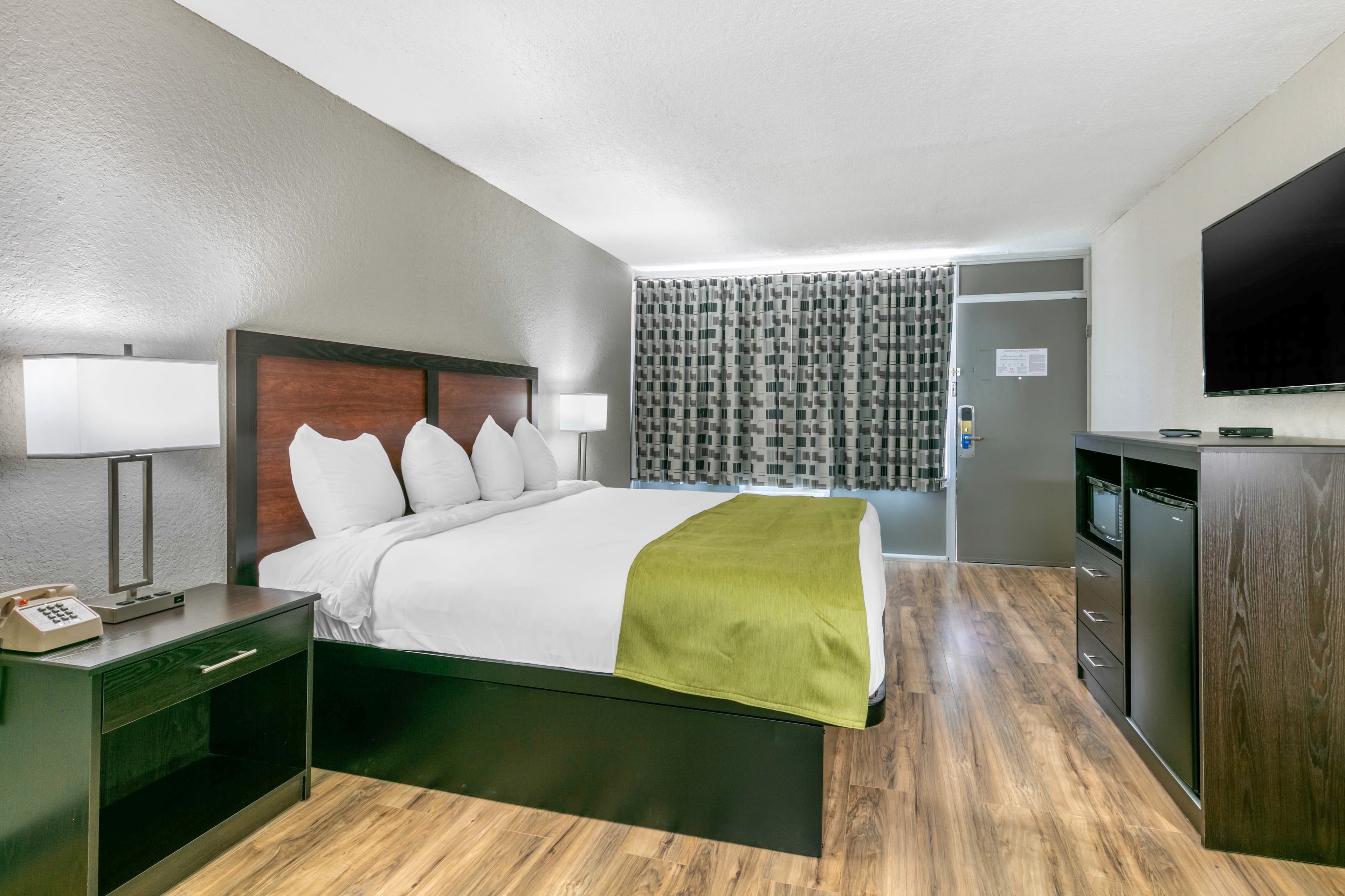 Rodeway Inn Kingston Springs — 11