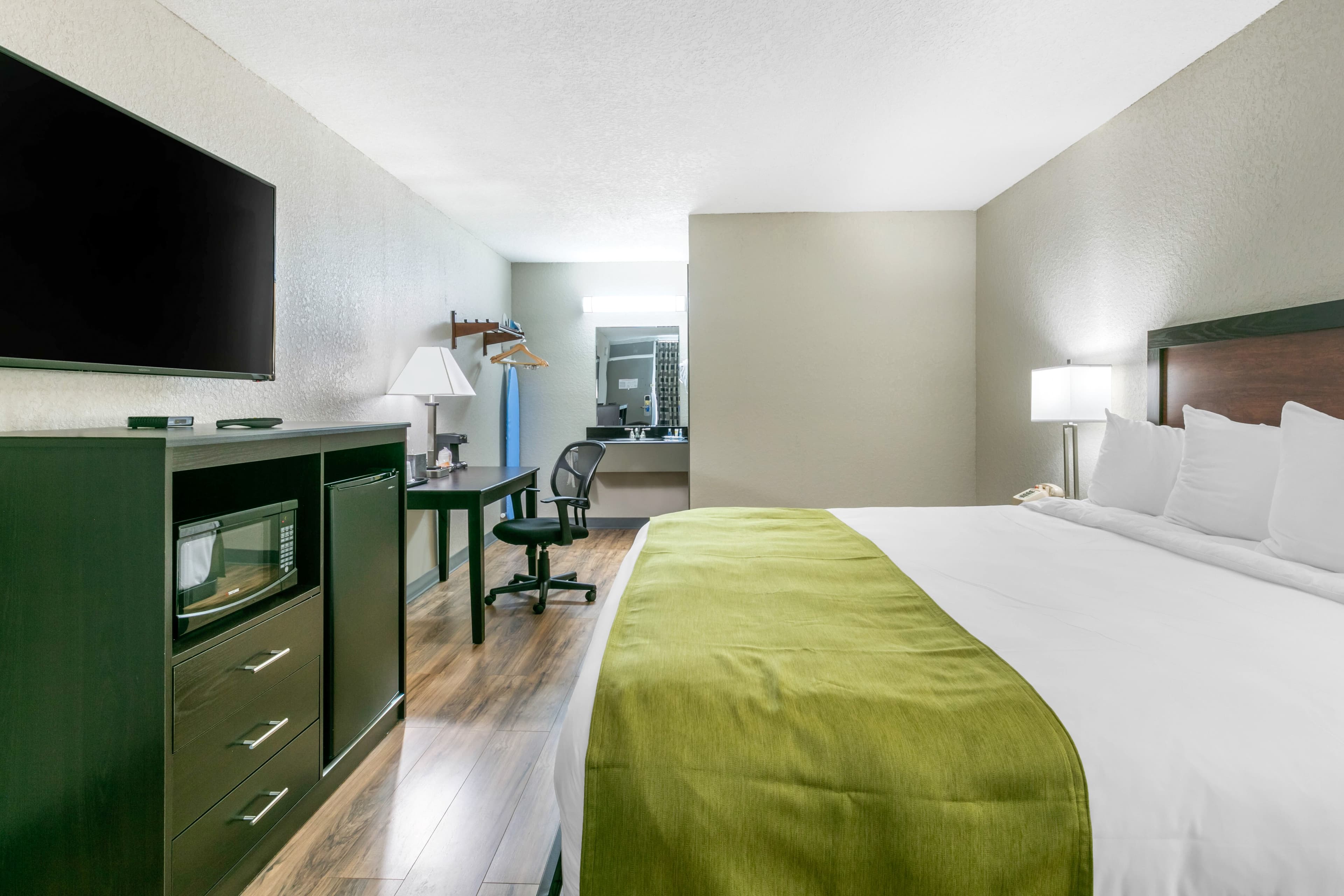 Rodeway Inn Kingston Springs — 14