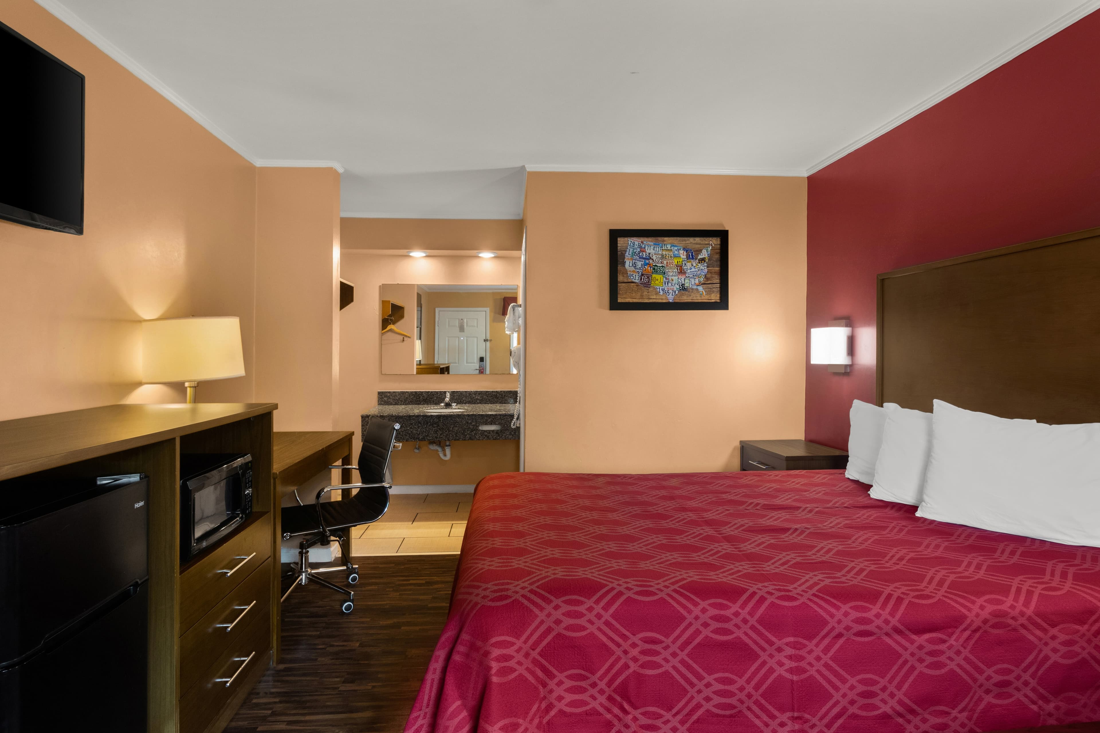 Econo Lodge Cornersville I-65 — 32