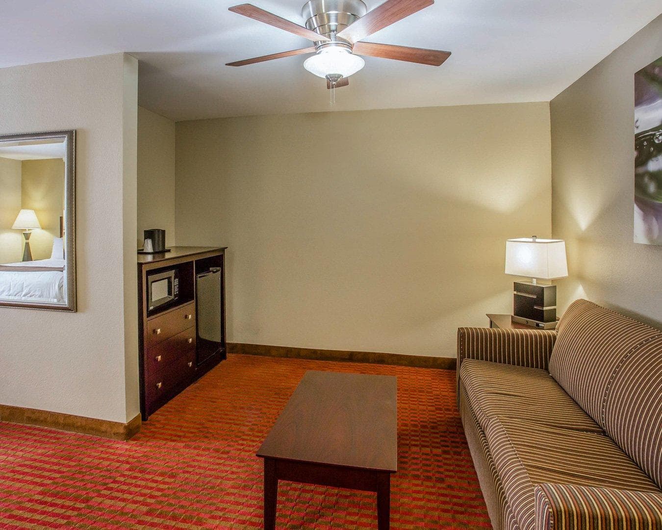 Quality Suites Nashville Airport — 10
