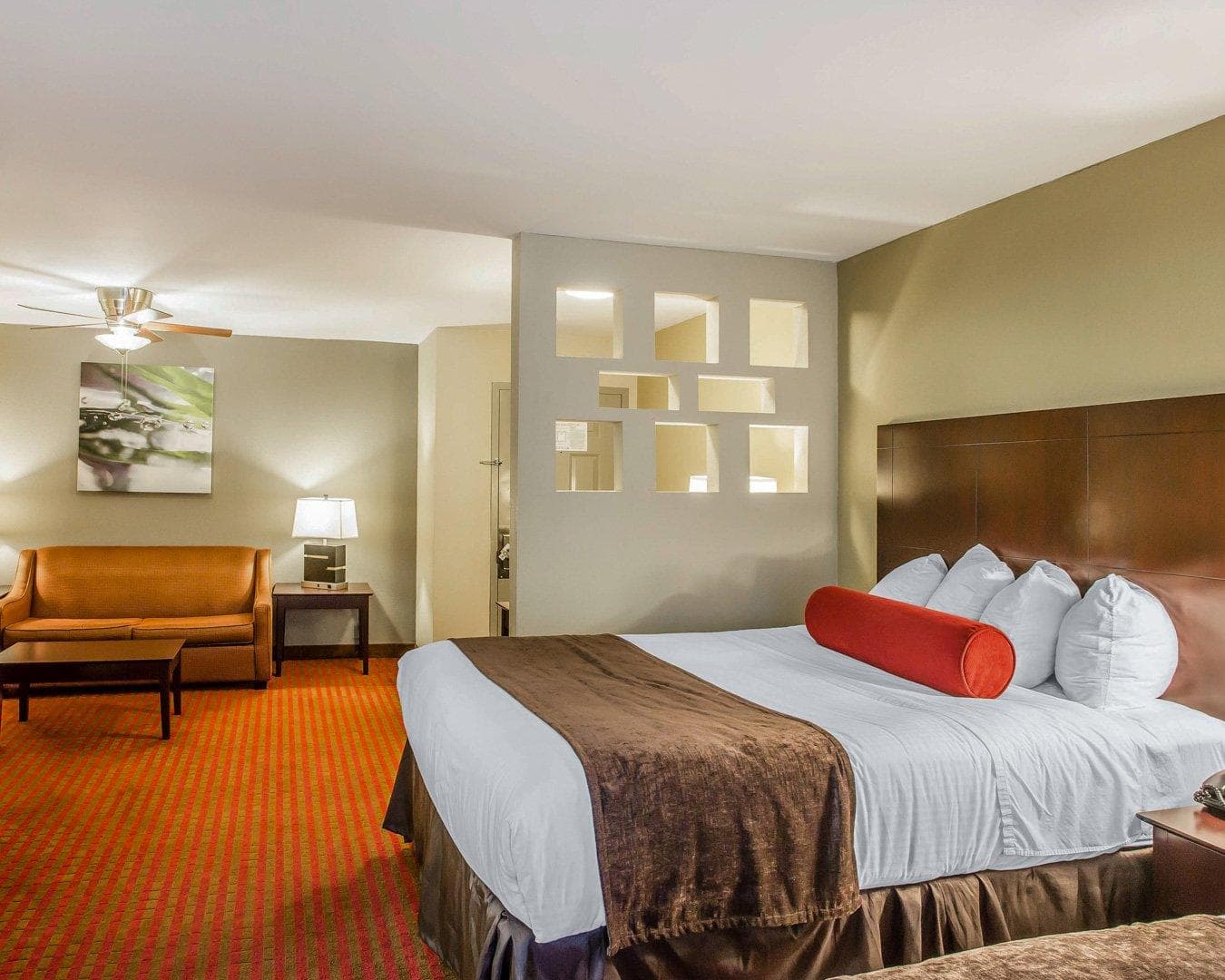 Quality Suites Nashville Airport — 22