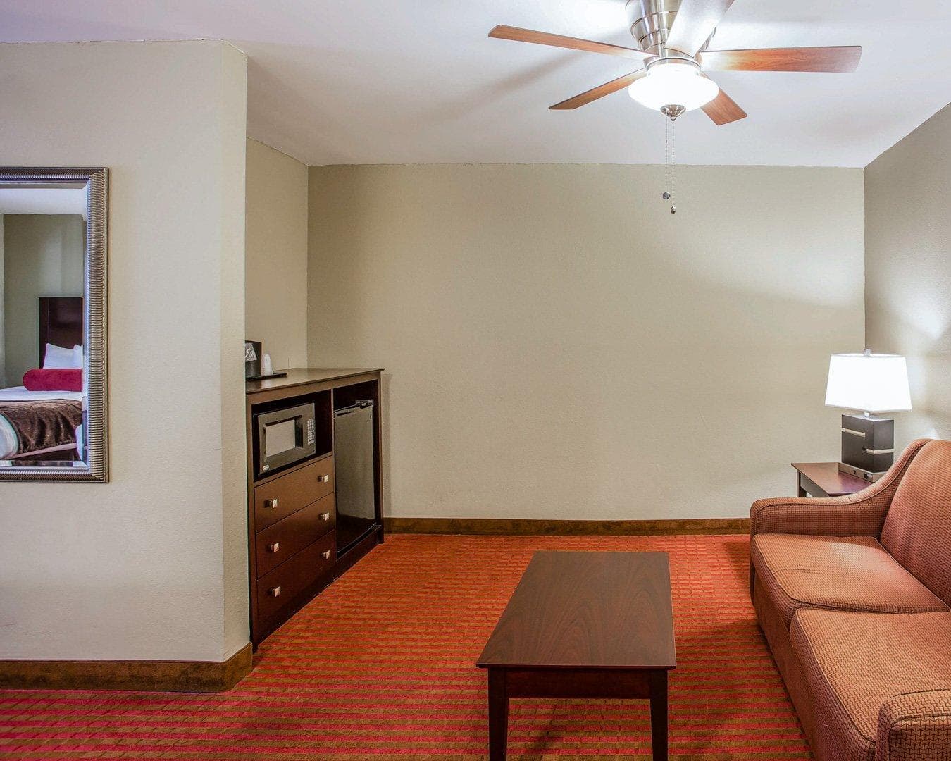 Quality Suites Nashville Airport — 24