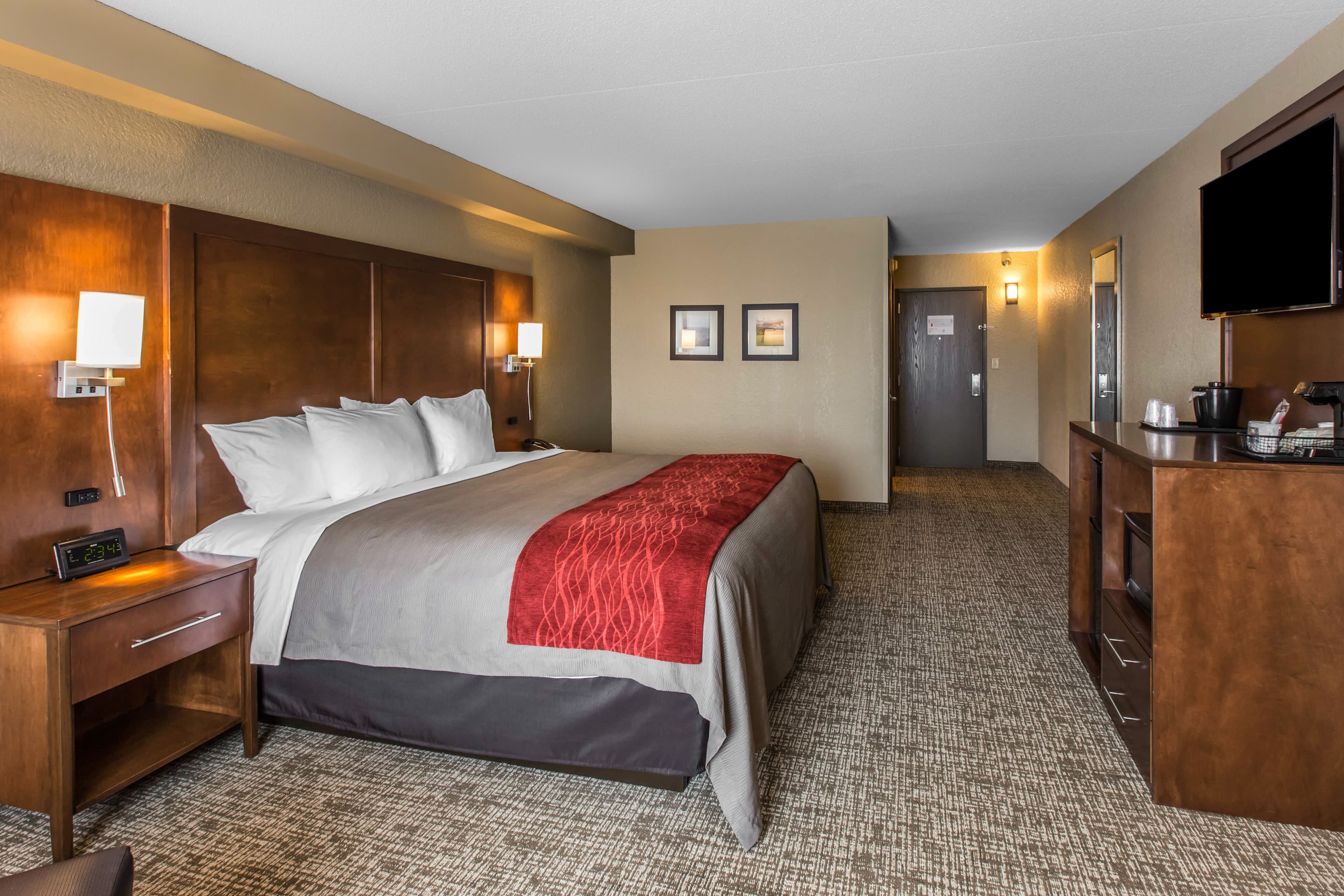 Comfort Inn & Suites Knoxville West - Image 2