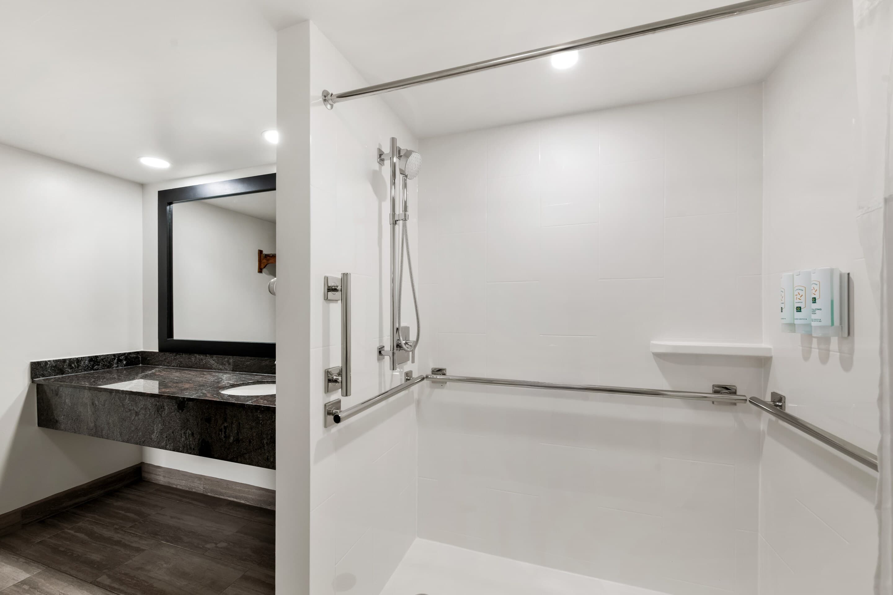 Quality Inn Dandridge — 11