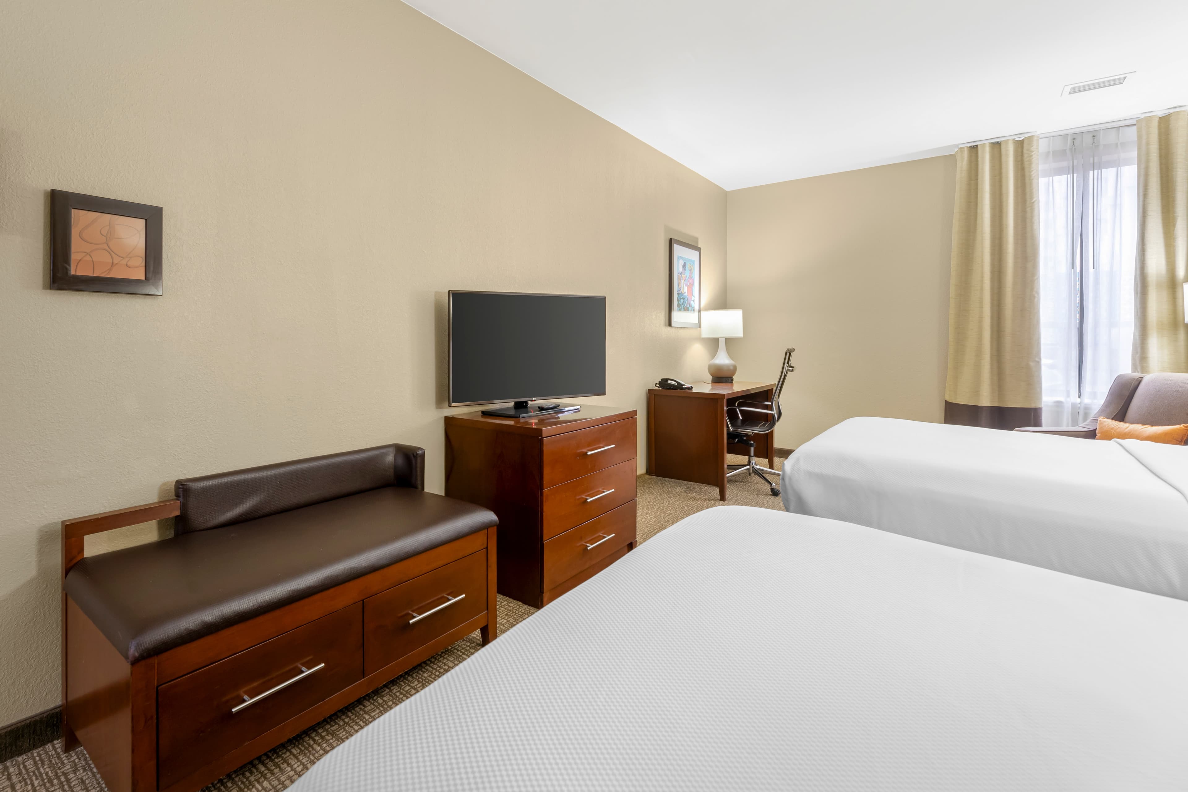 Comfort Inn Memphis Downtown — 18