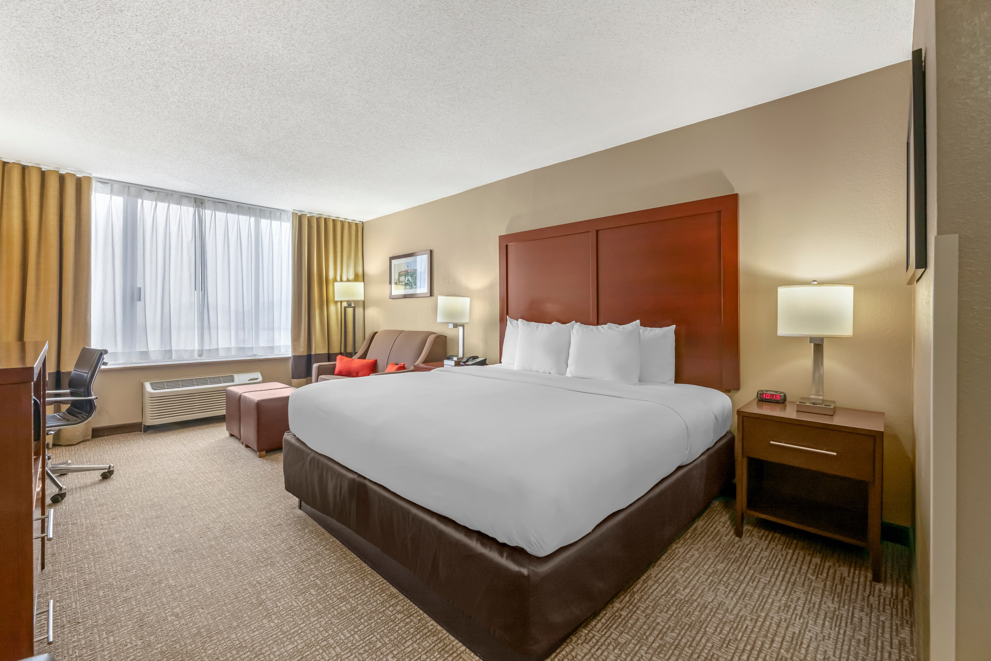 Comfort Inn Memphis Downtown — 7