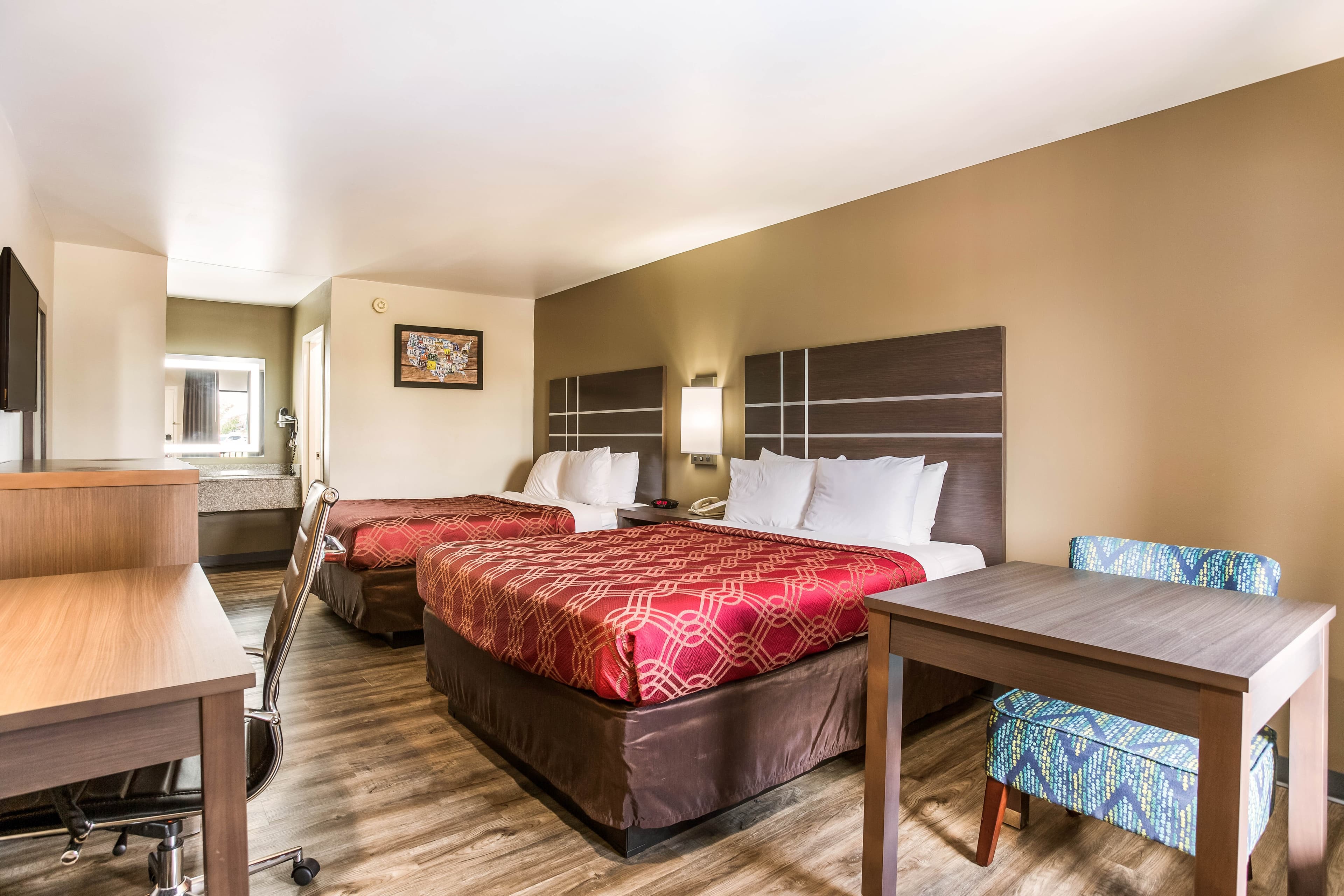 Econo Lodge Inn & Suites Murfreesboro Shopping District — 27