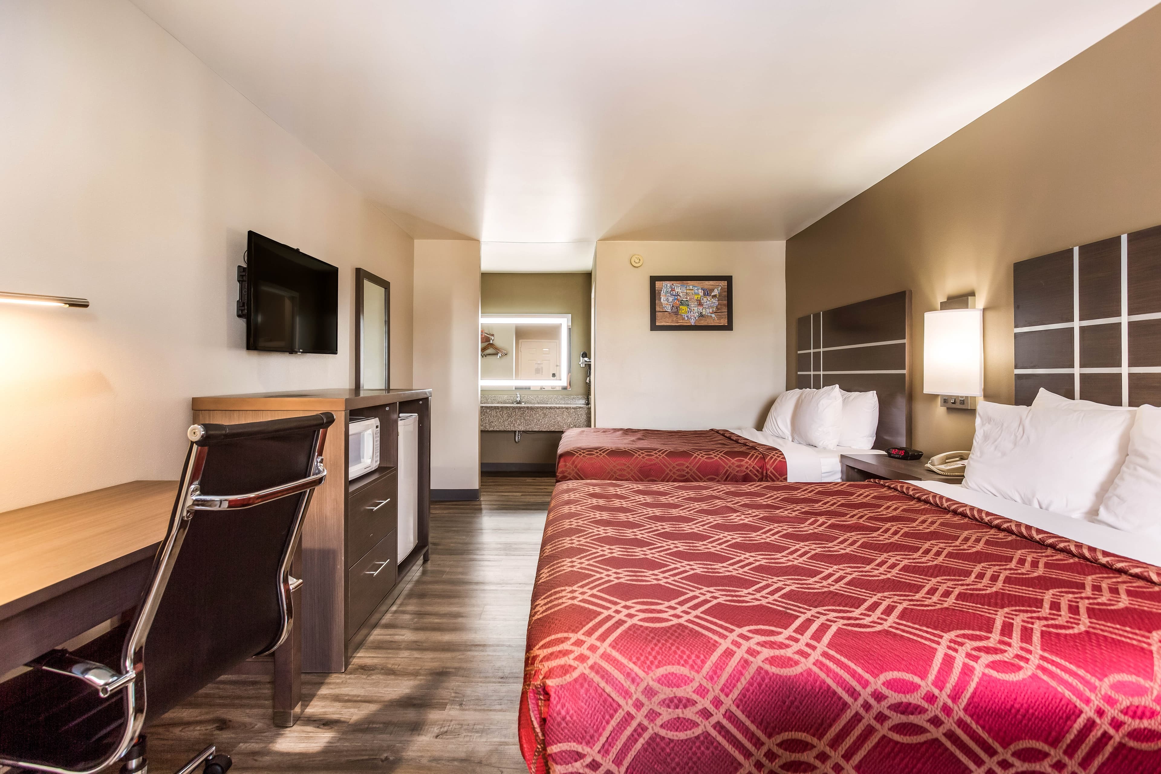 Econo Lodge Inn & Suites Murfreesboro Shopping District — 28