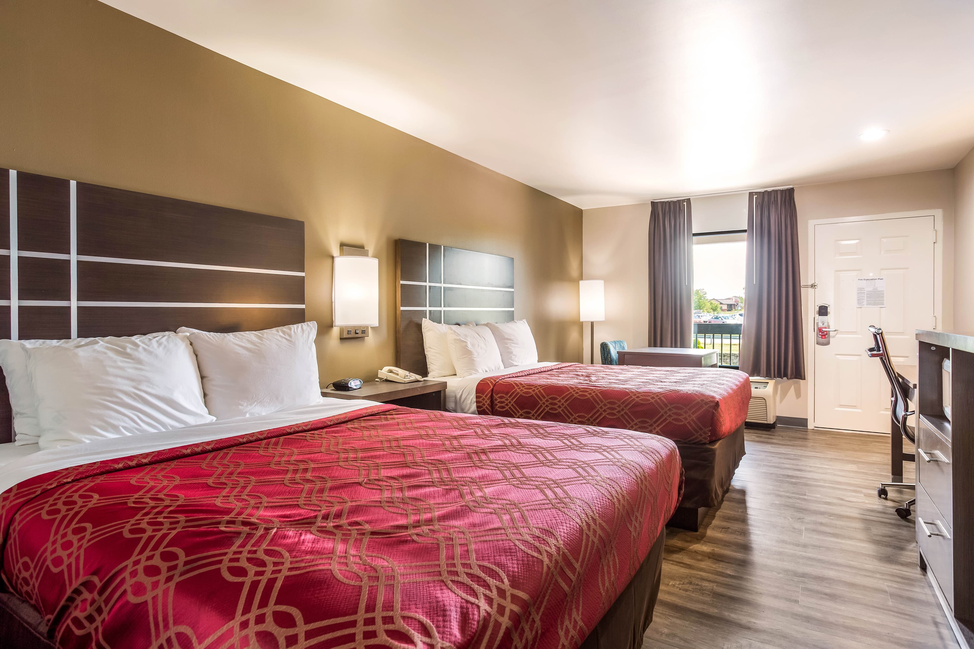 Econo Lodge Inn & Suites Murfreesboro Shopping District — 29