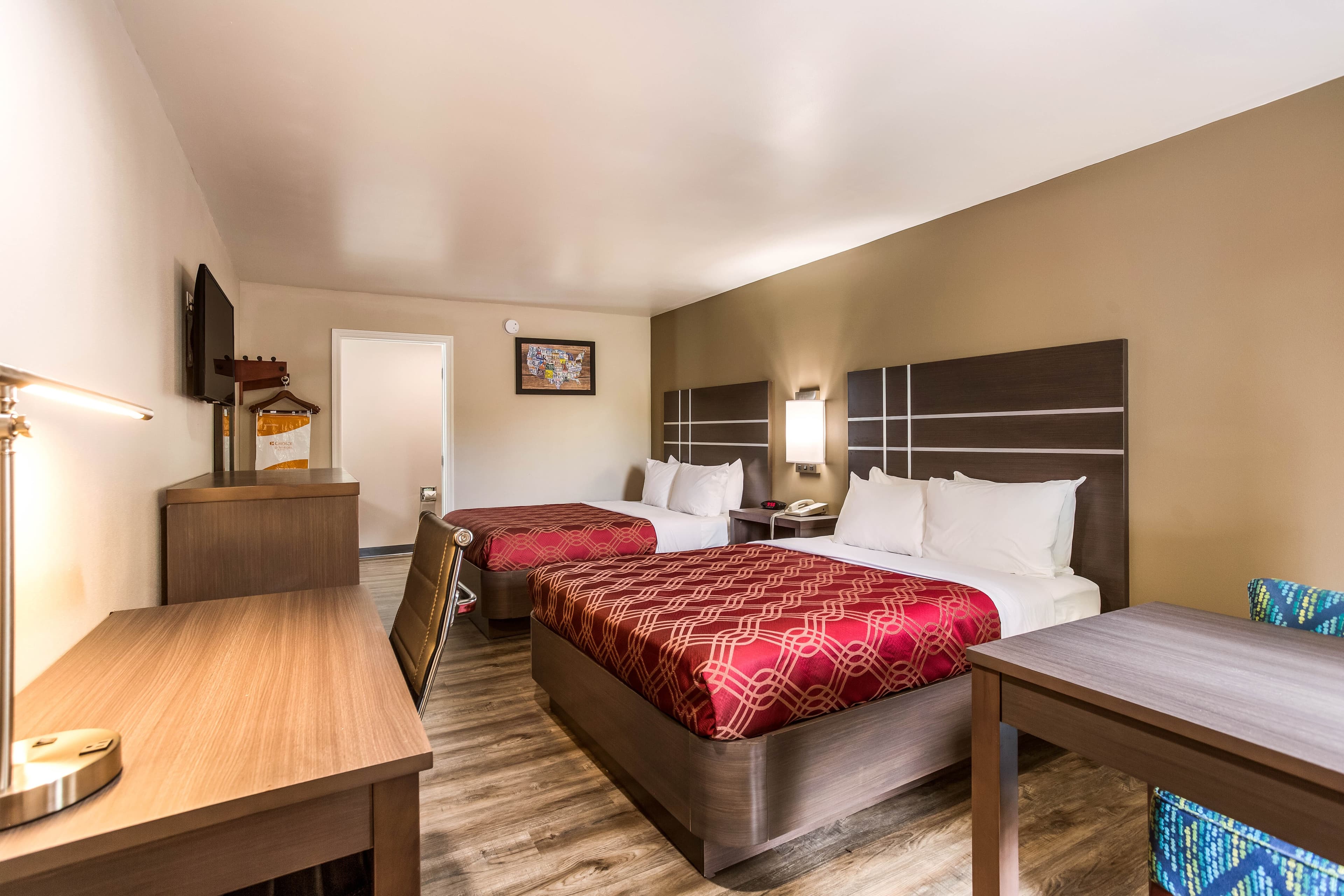 Econo Lodge Inn & Suites Murfreesboro Shopping District — 36