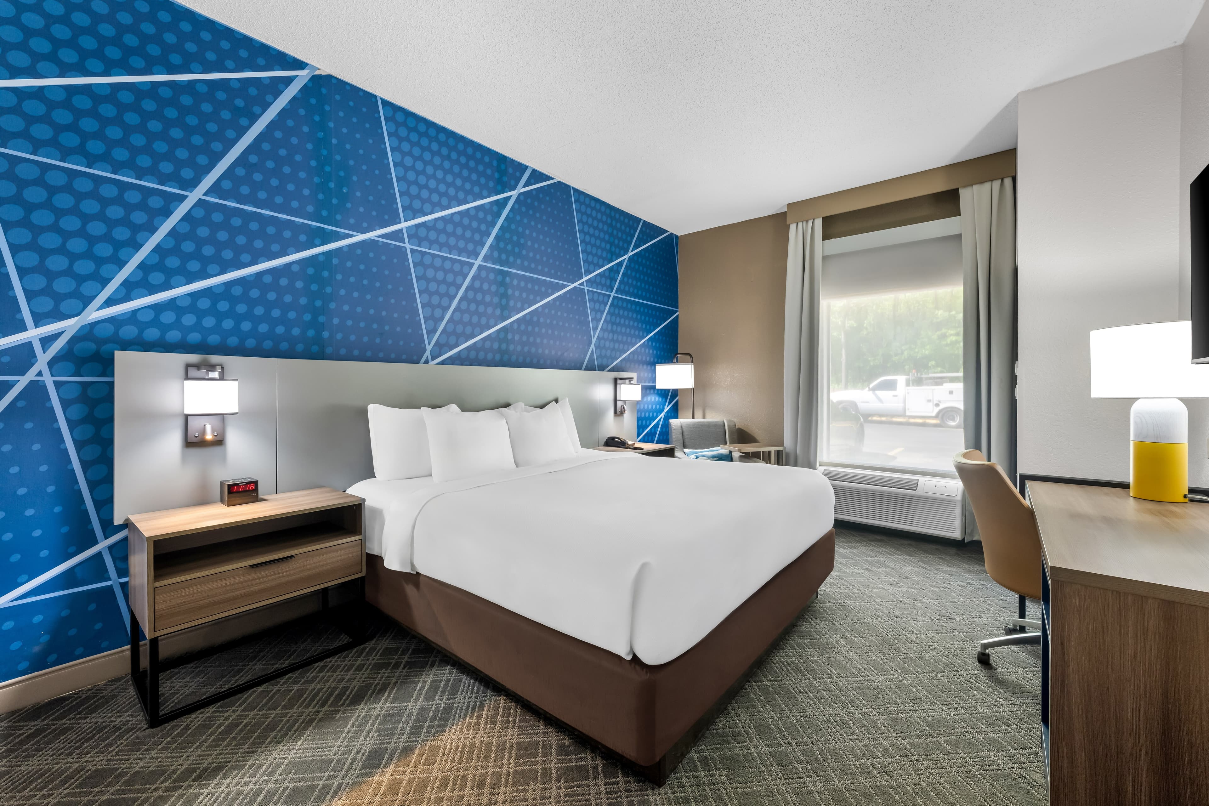 Comfort Inn Kingsport Southeast - Image 2