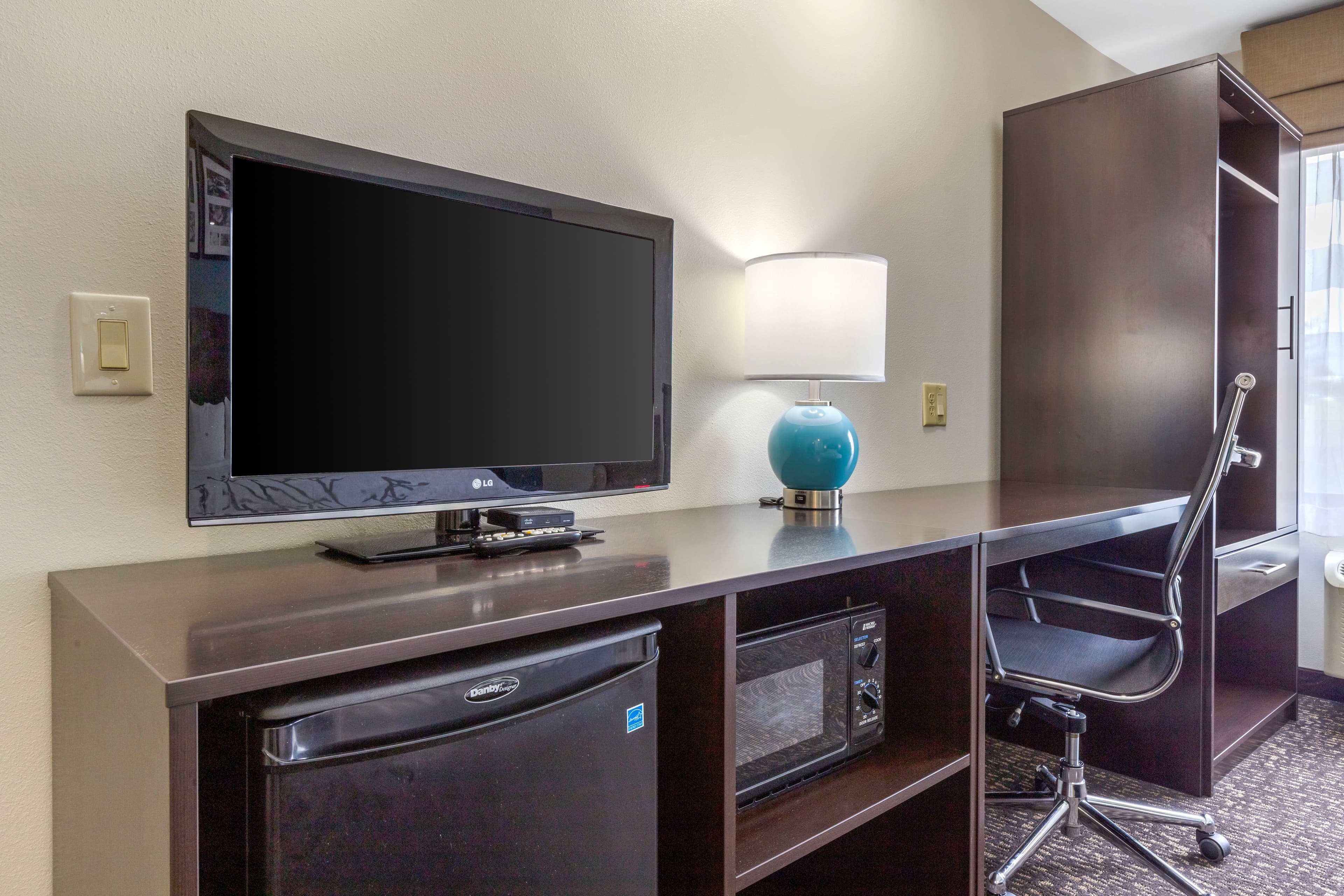 Sleep Inn & Suites Johnson City — 14
