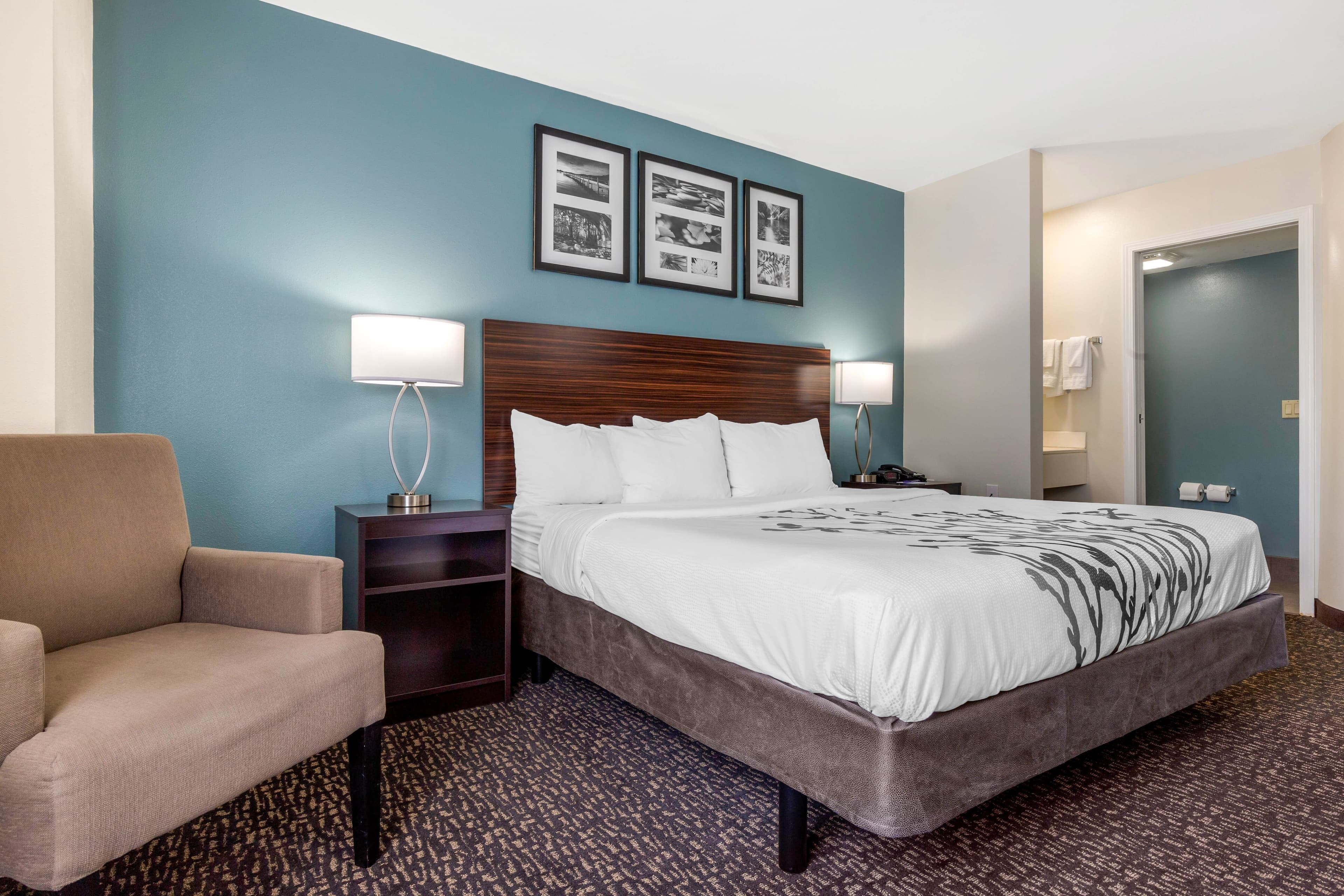 Sleep Inn & Suites Johnson City — 15