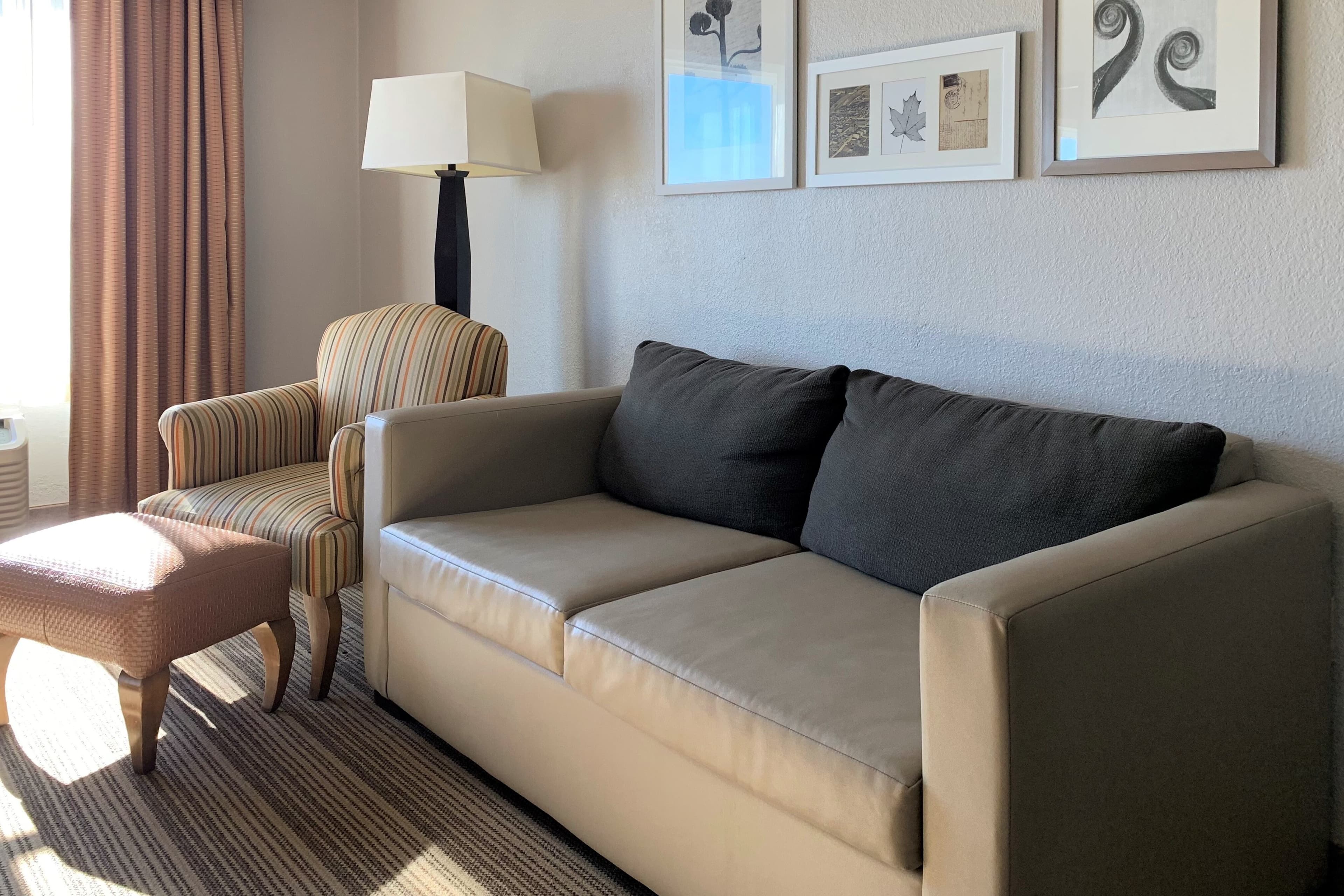 Country Inn & Suites by Radisson, Clarksville, TN — 10