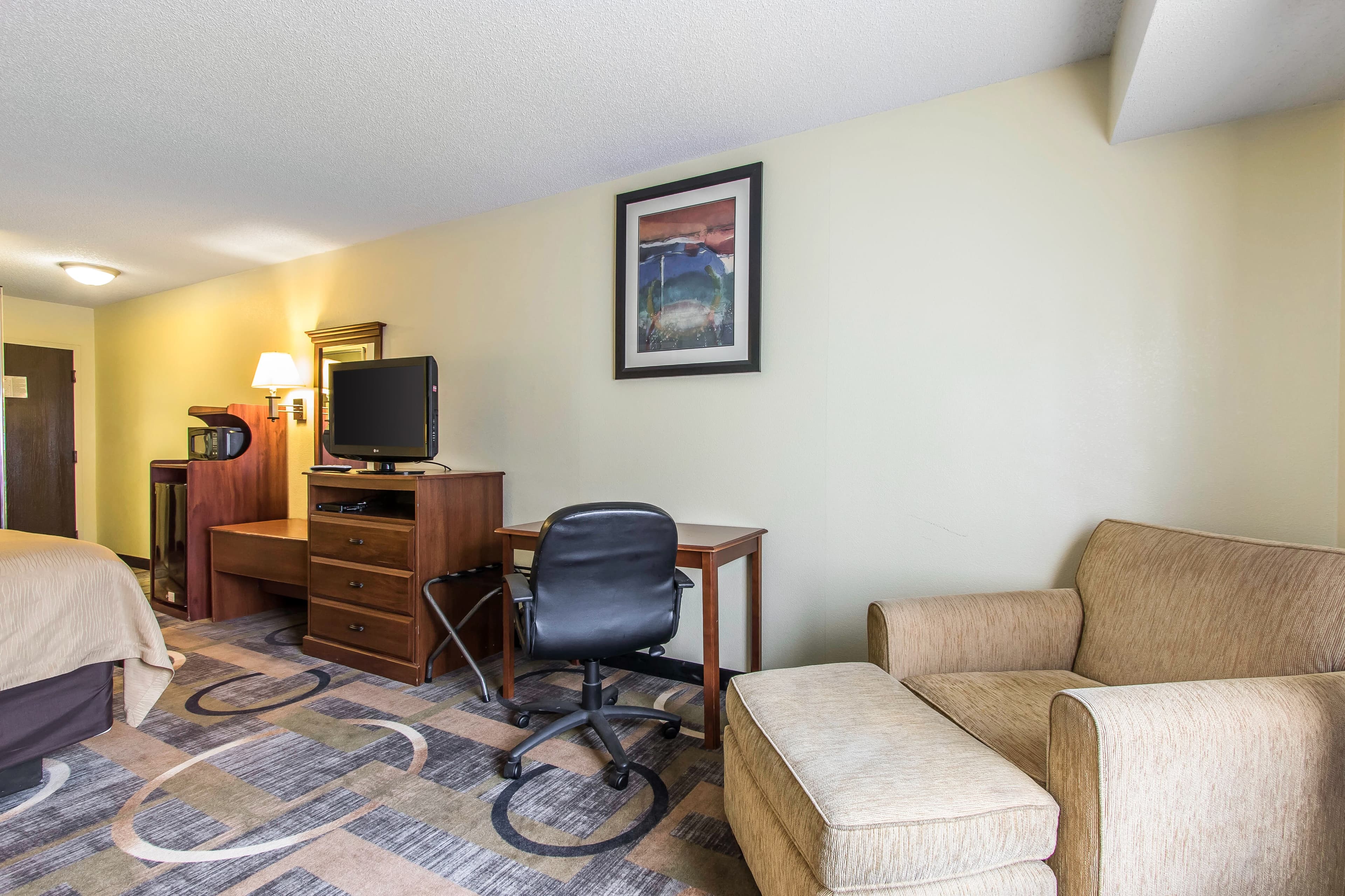 Quality Inn & Suites Memphis East — 9
