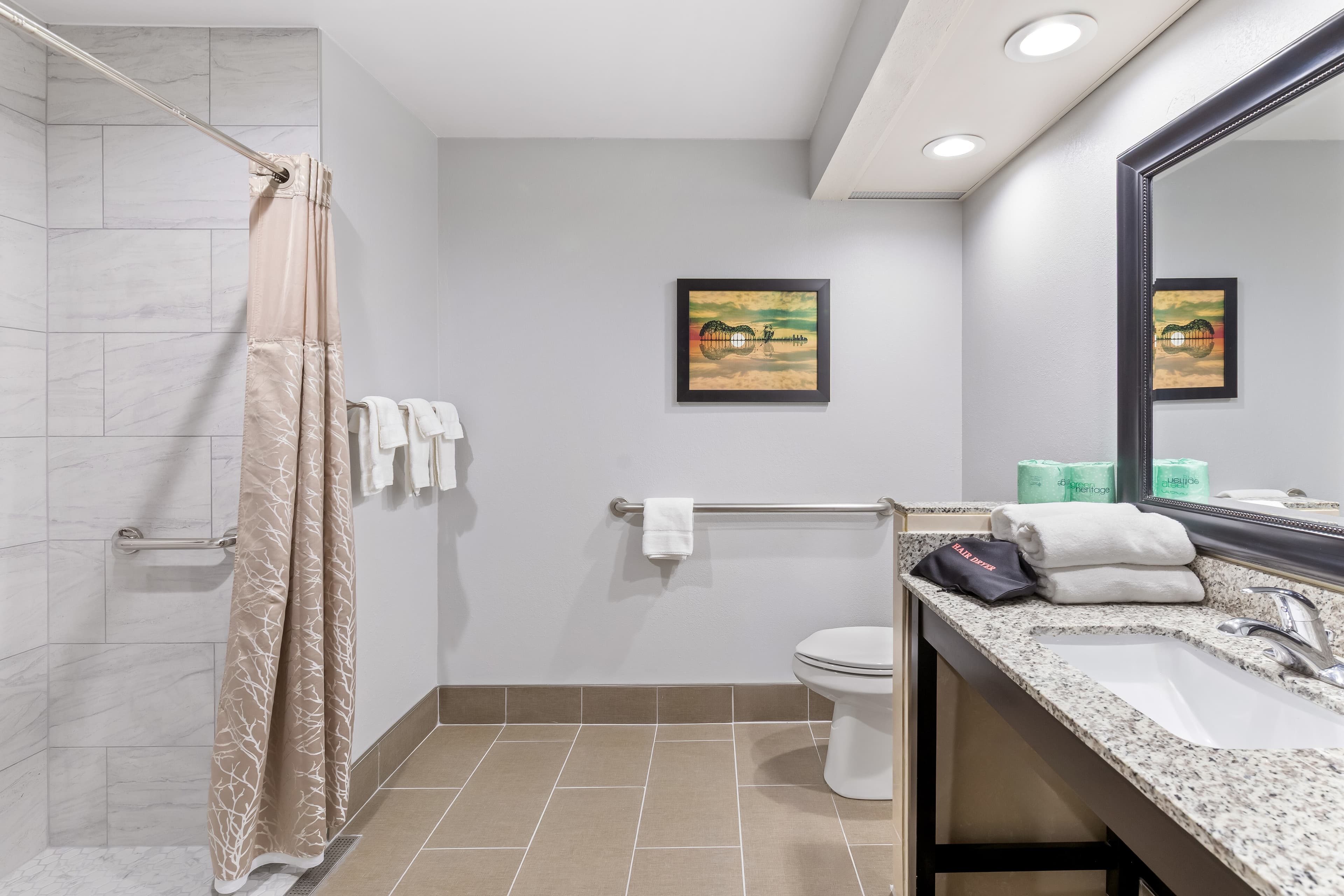 Brentwood Suites Nashville, an Ascend Collection Hotel — 7