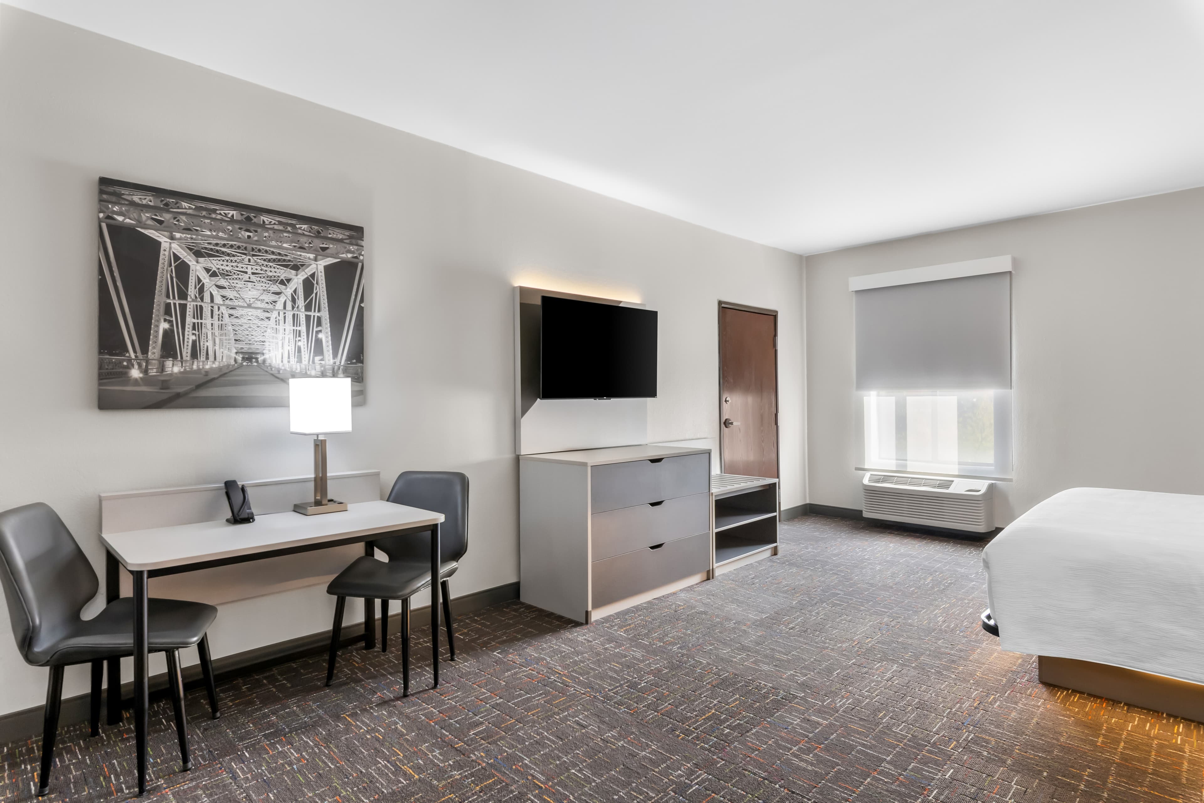 Brentwood Suites Nashville, an Ascend Collection Hotel — 8